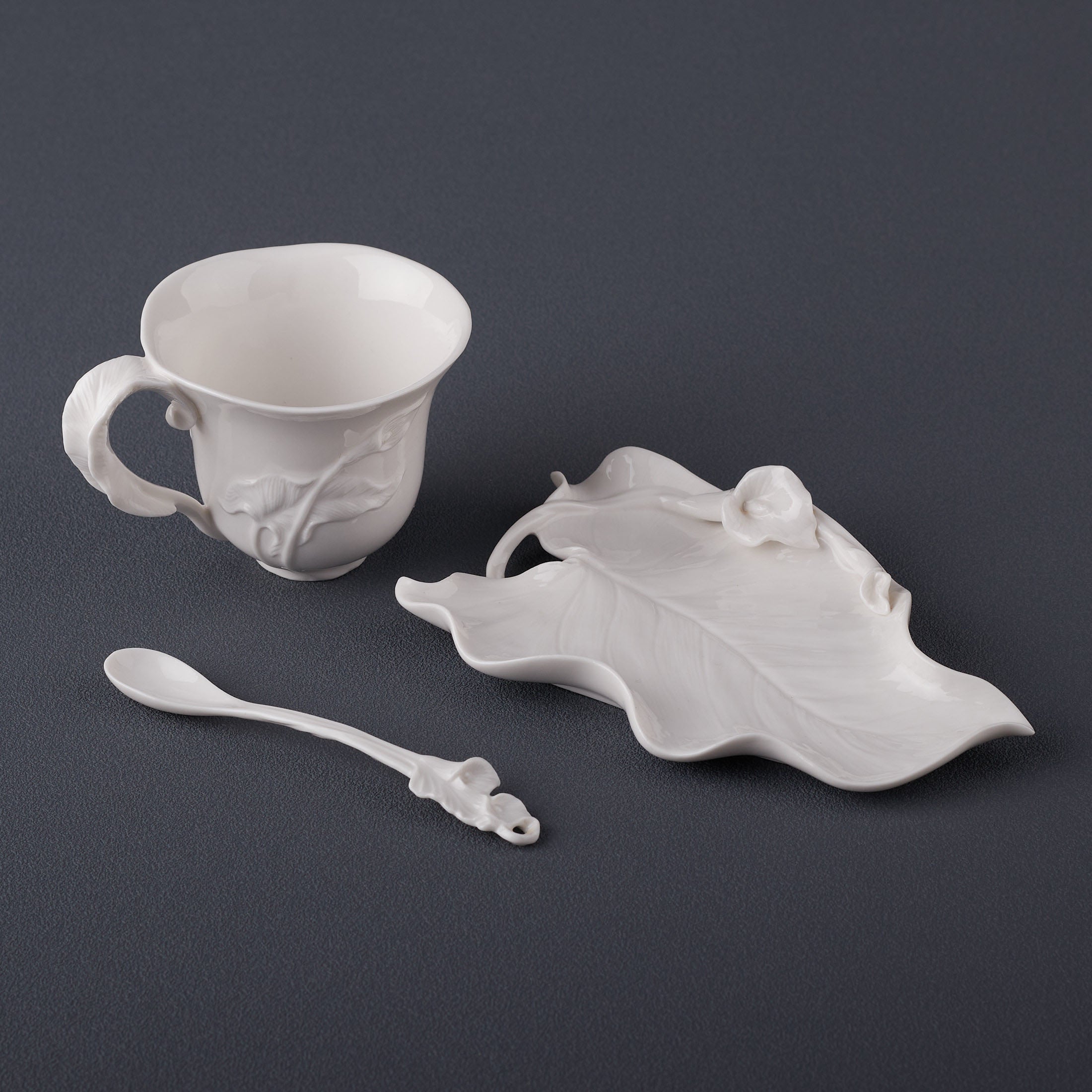 Calla Lily Coffee Cup Set With Spoon