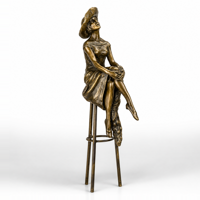 Bronze Woman – Sitting at the Bar | Figurines & Statues