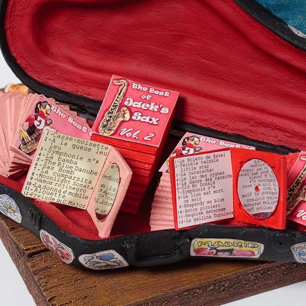 FO85518 Guillermo Forchino The Saxophone | Curios & Collectibles