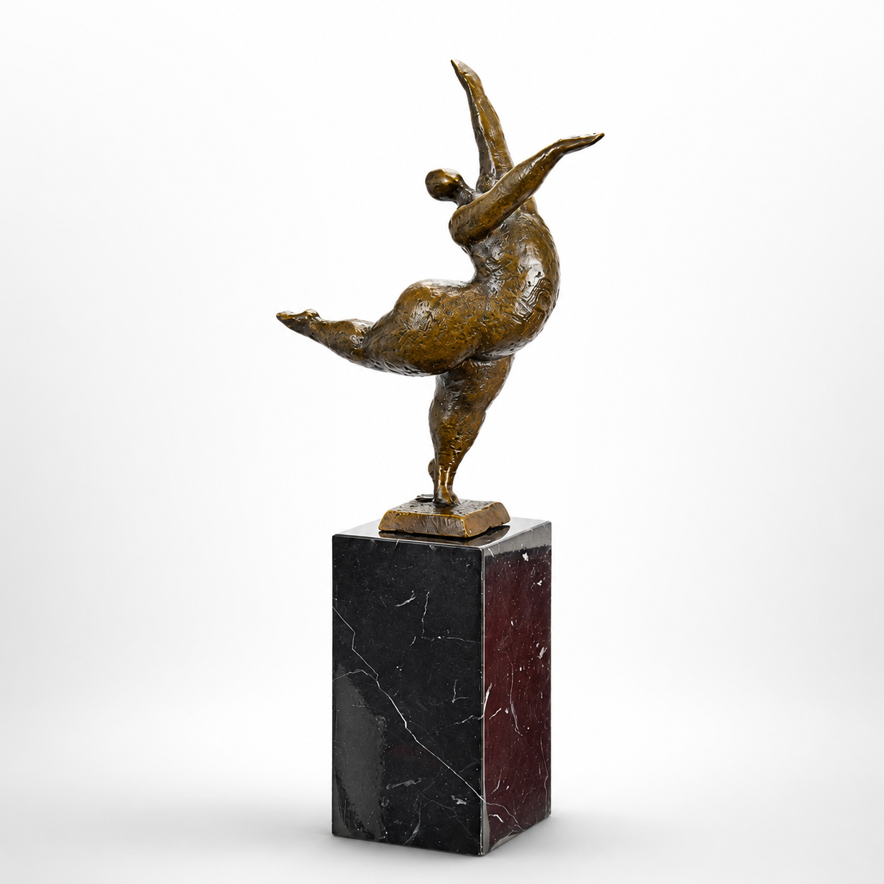 Modernist Bronze Sculpture of a Joyful Dancing Women, Dancer & Perform