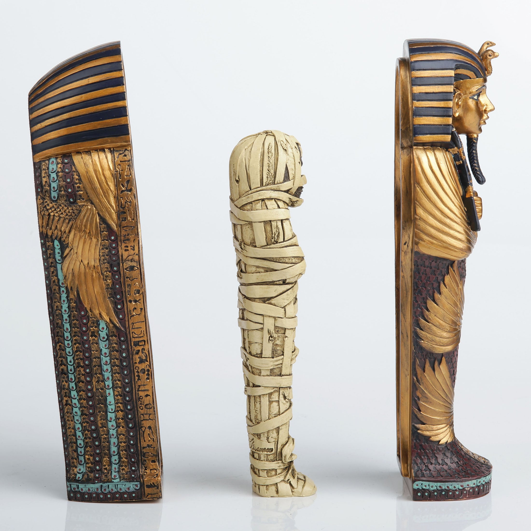 King Tut Sarcophagus With Mummy