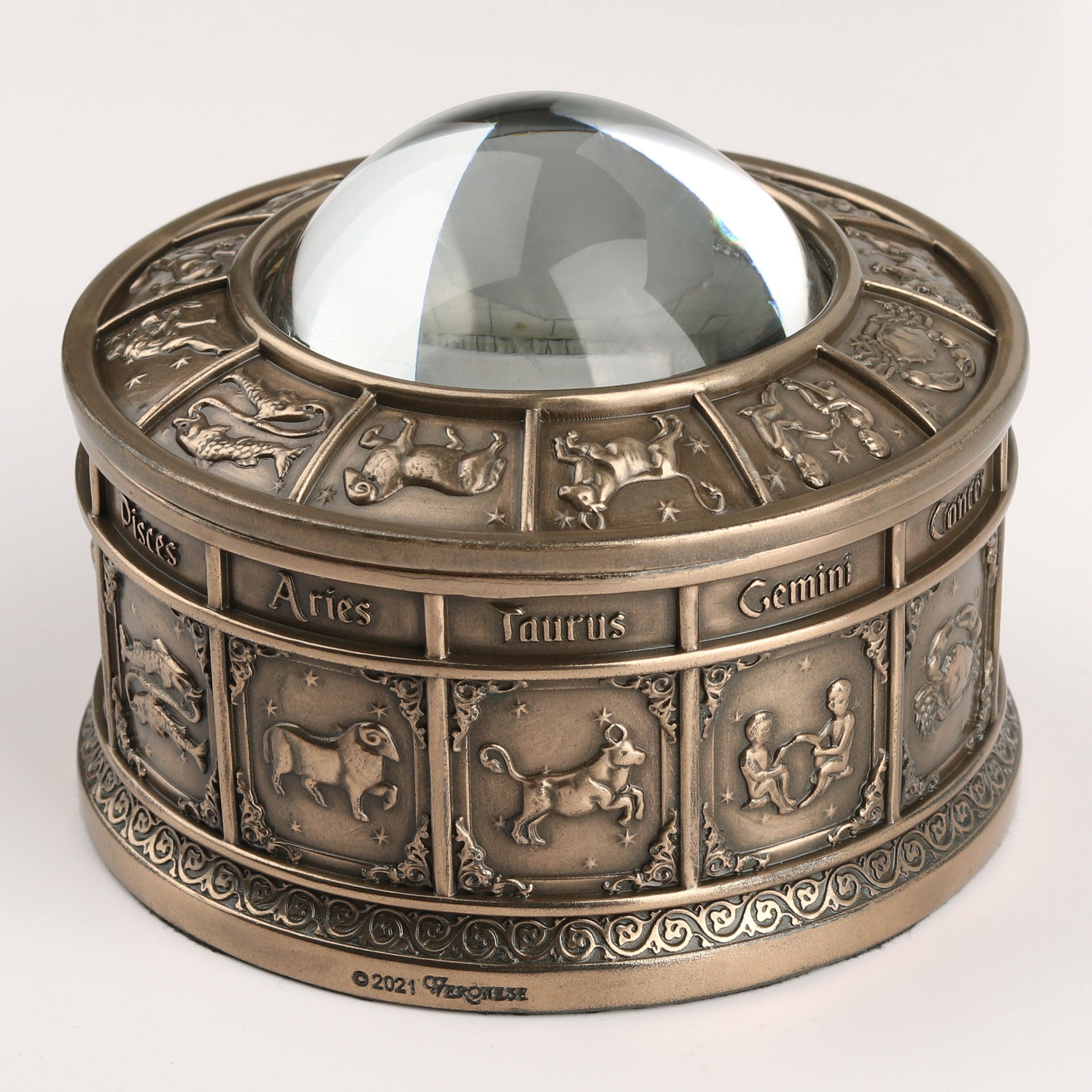 Eye of Providence Free Mason Round Trinket Box