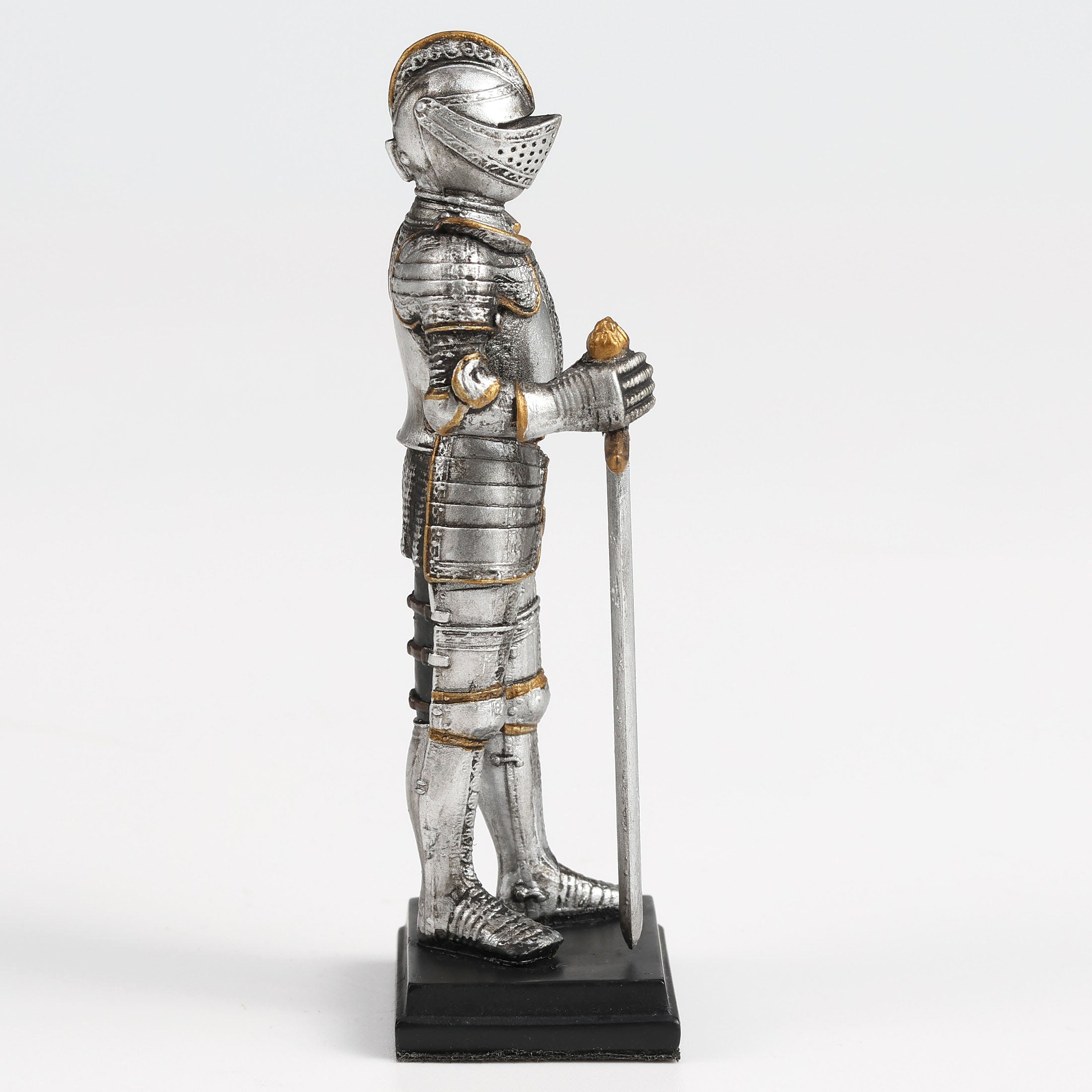 Medieval Knight Armor Sword Stance (Pack of 12)