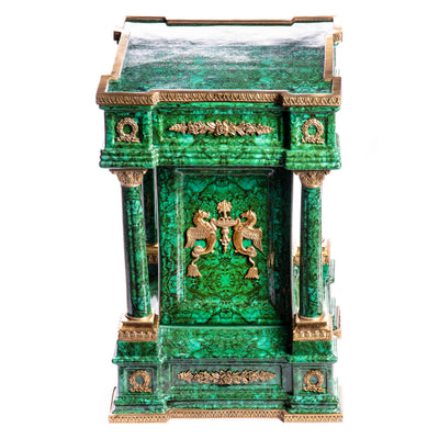 Porcelain with bronze pedestal | Handcrafted Ceramic Decor
