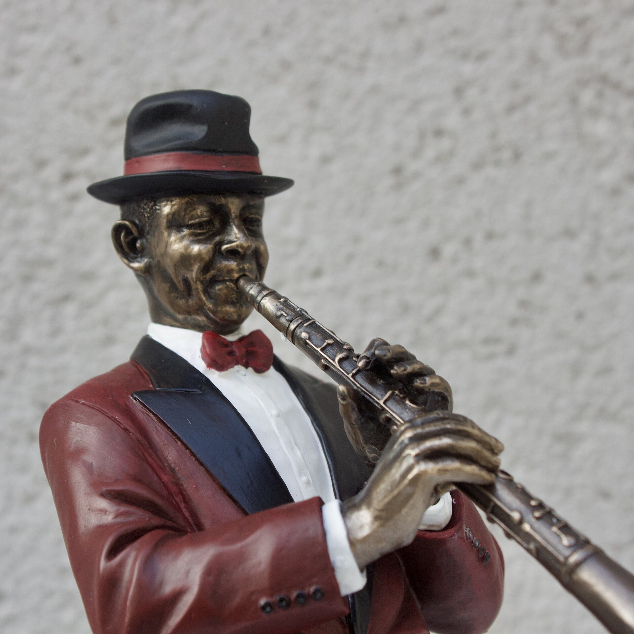 Veronese Jazz Clarinet Player Figurine: Bronze Resin Statue