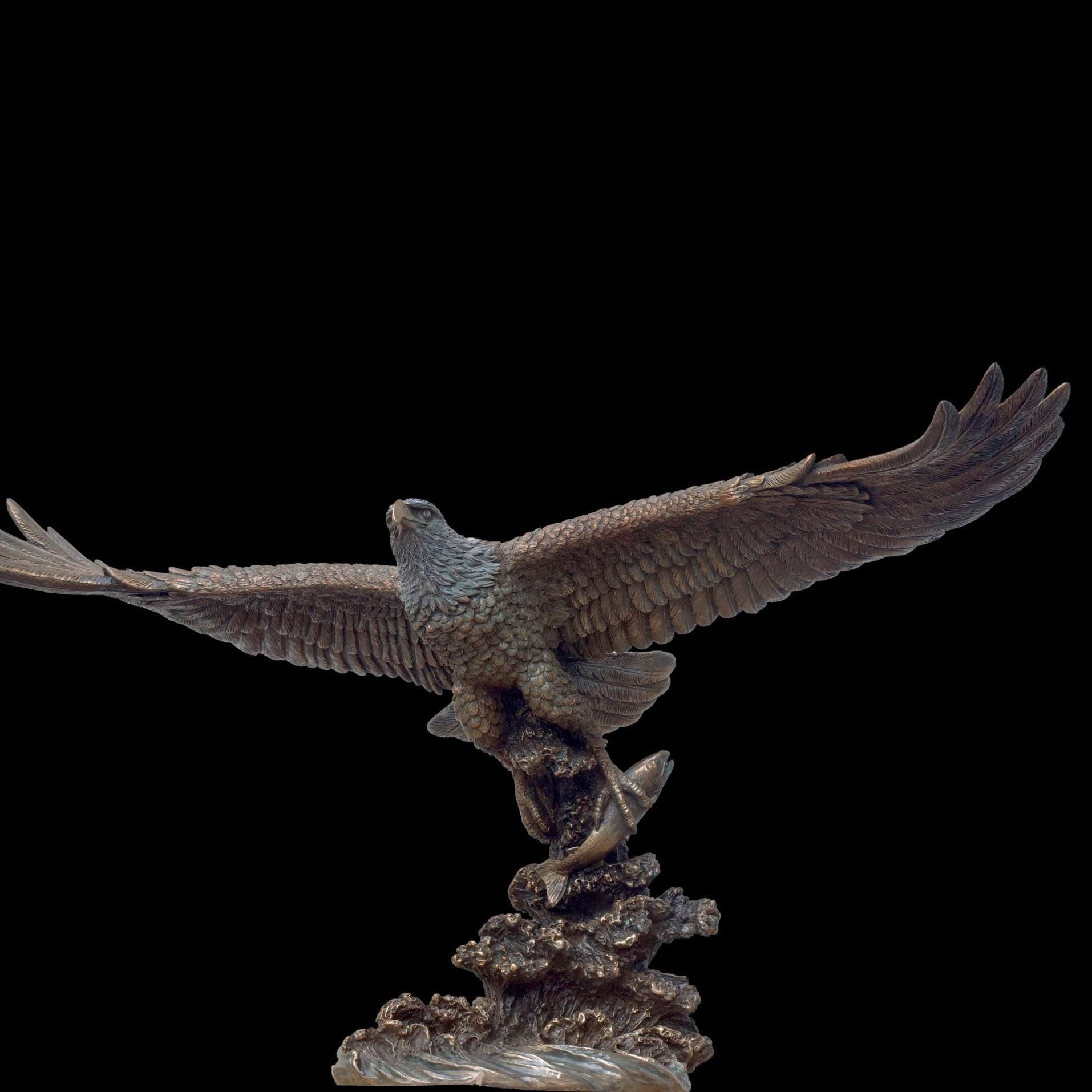 Large Bald Eagle Hunting Salmon Statue