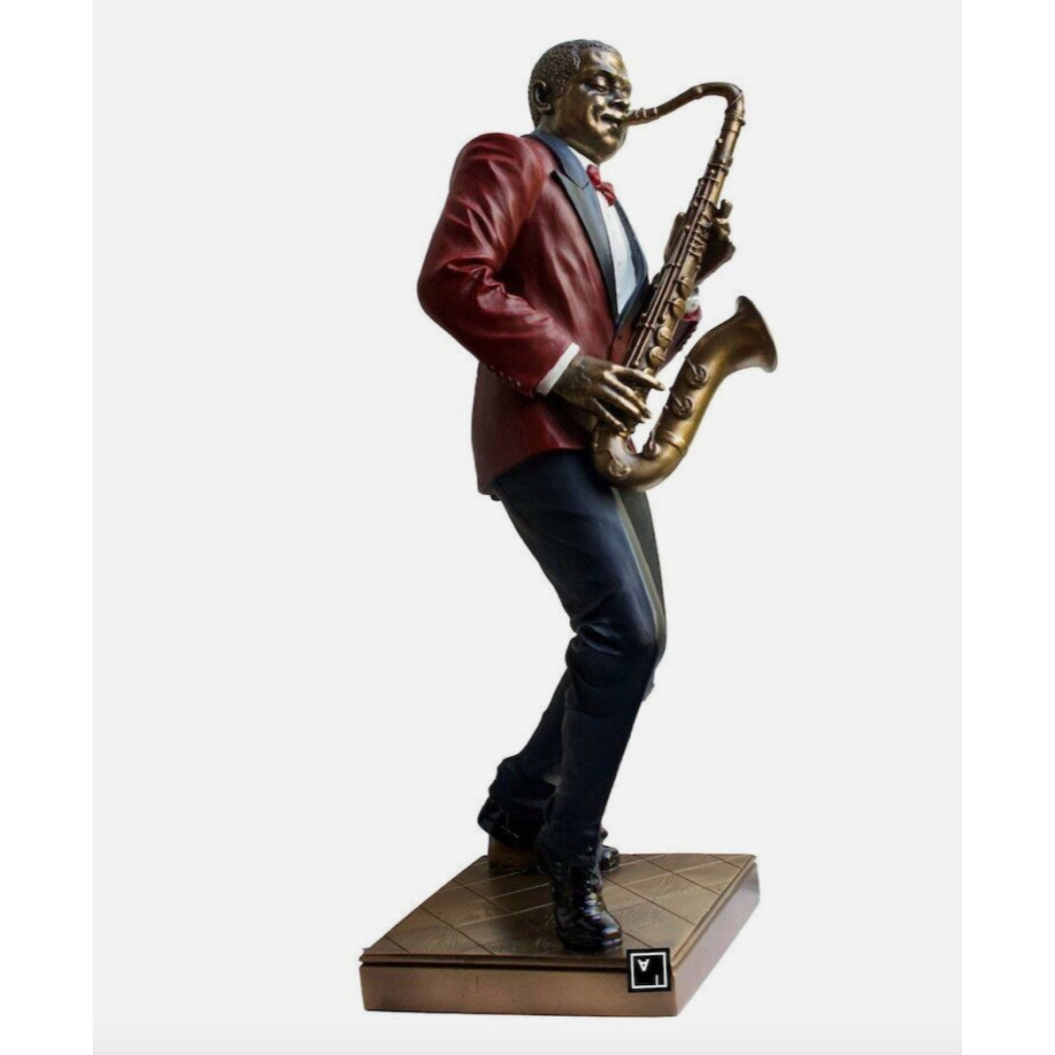 Saxophone Player Statute. Saxophone Player Sculpture, Figurines & Stat
