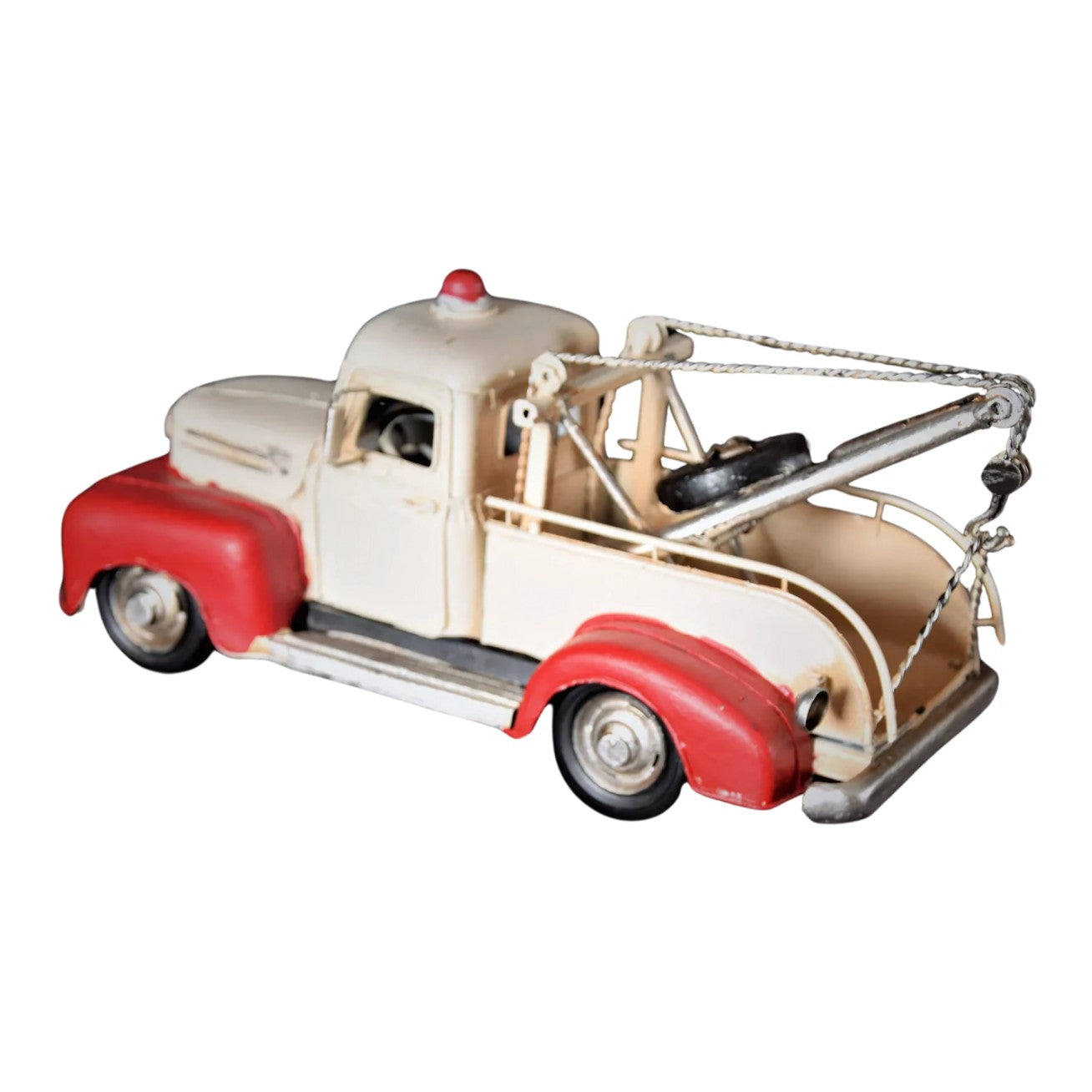 Tin Model of a Tow Truck | Tin & Model Collectibles | Home Decor