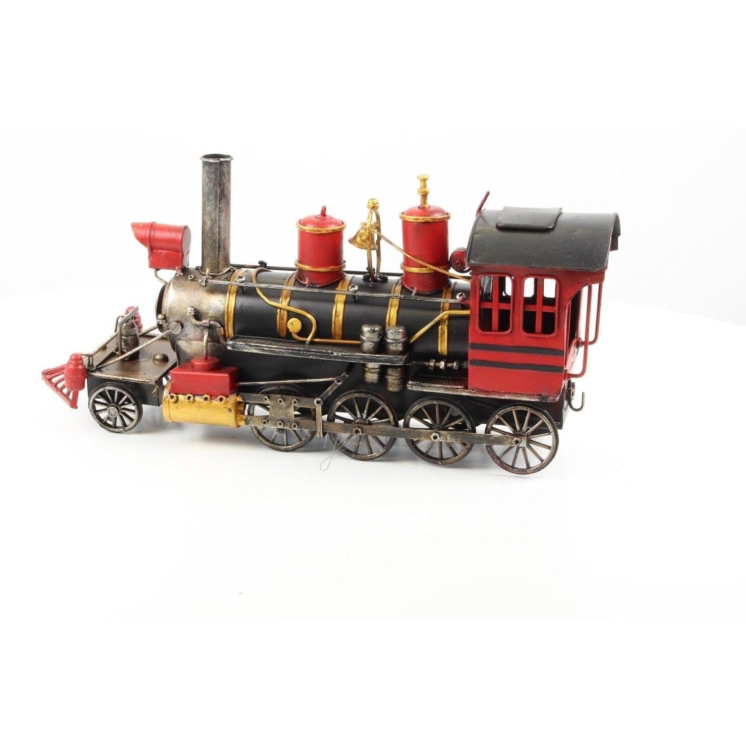 Tin Model of a Steam Locomotive | Tin & Model Collectibles