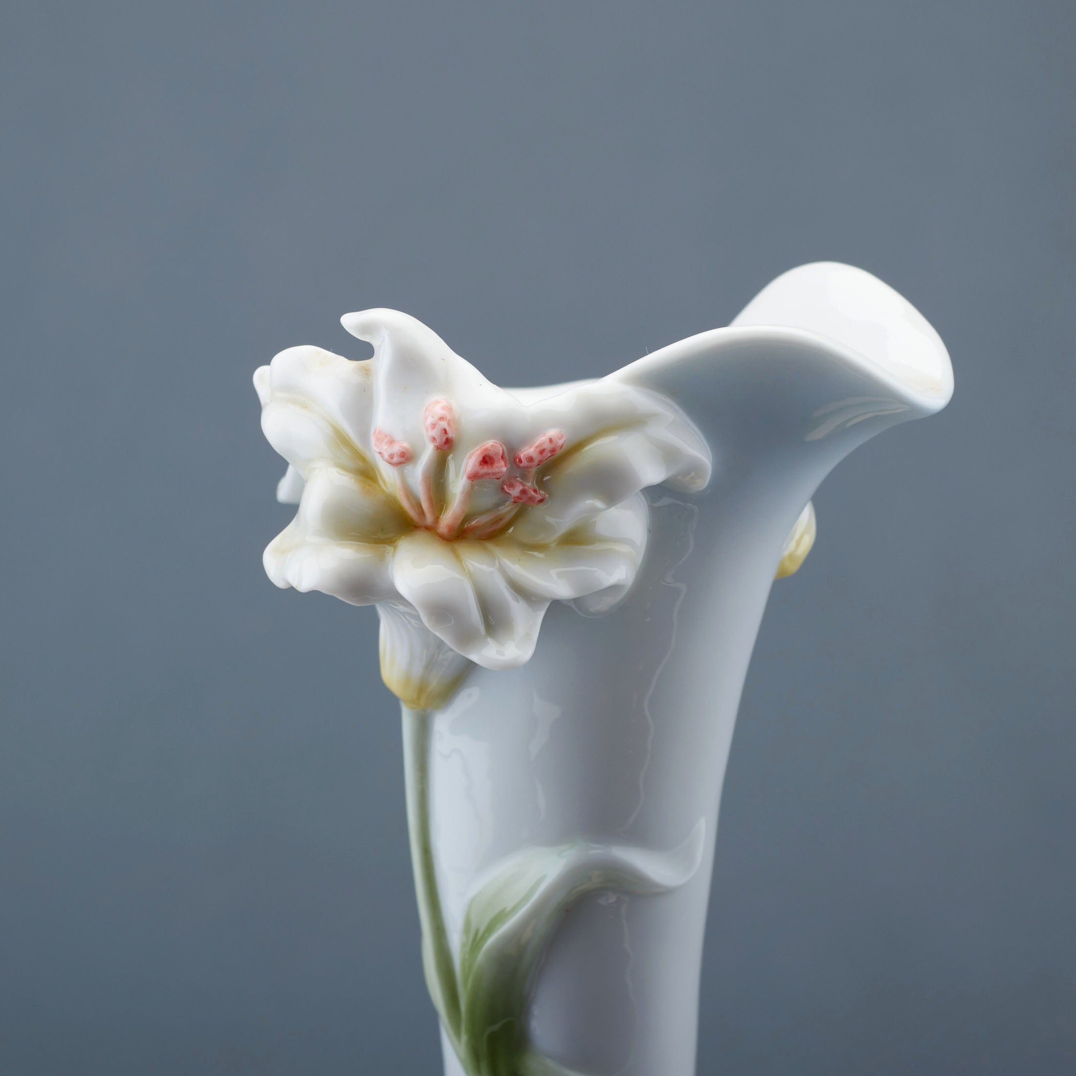 Lily Wide Base Flute Vase