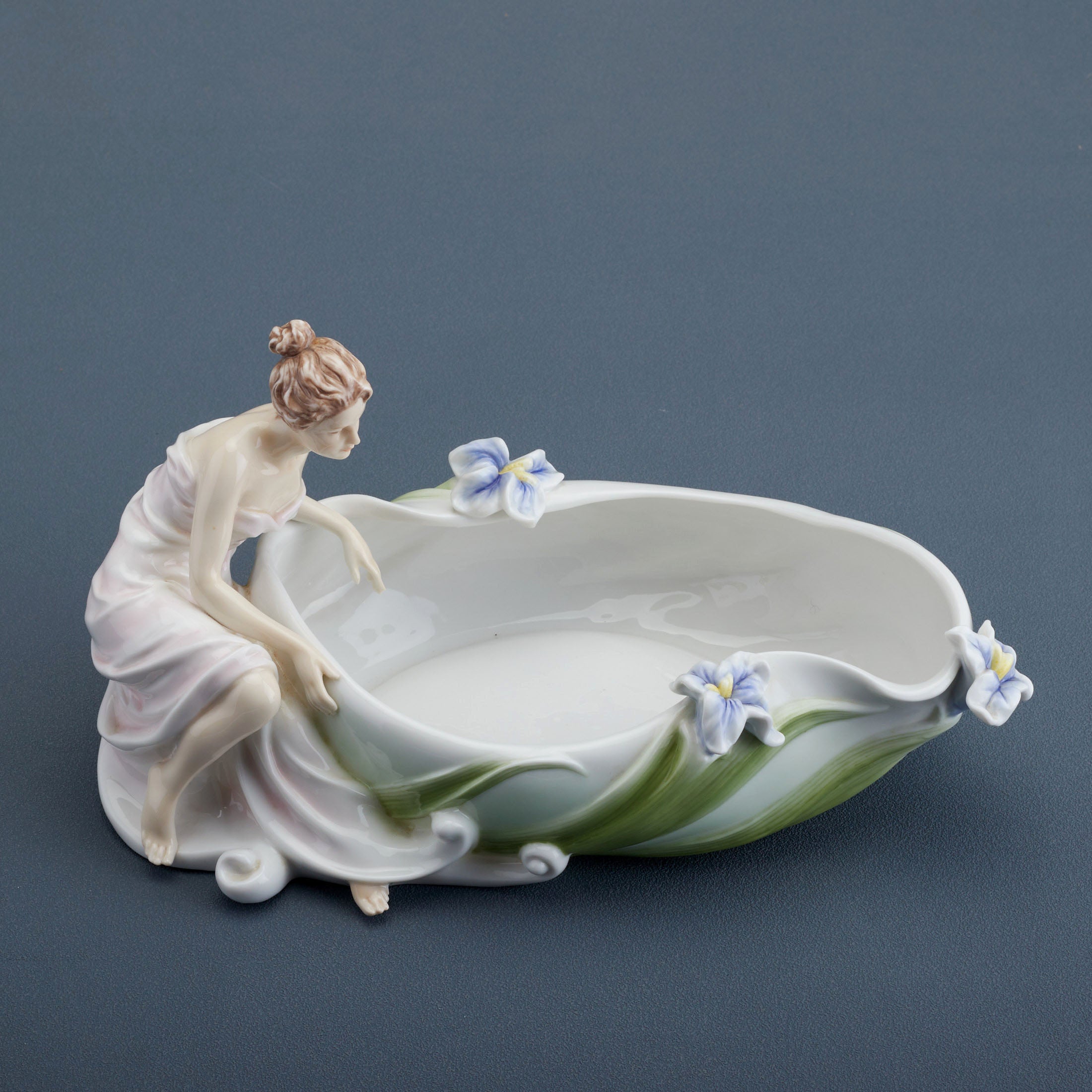 Maiden and Iris Dish