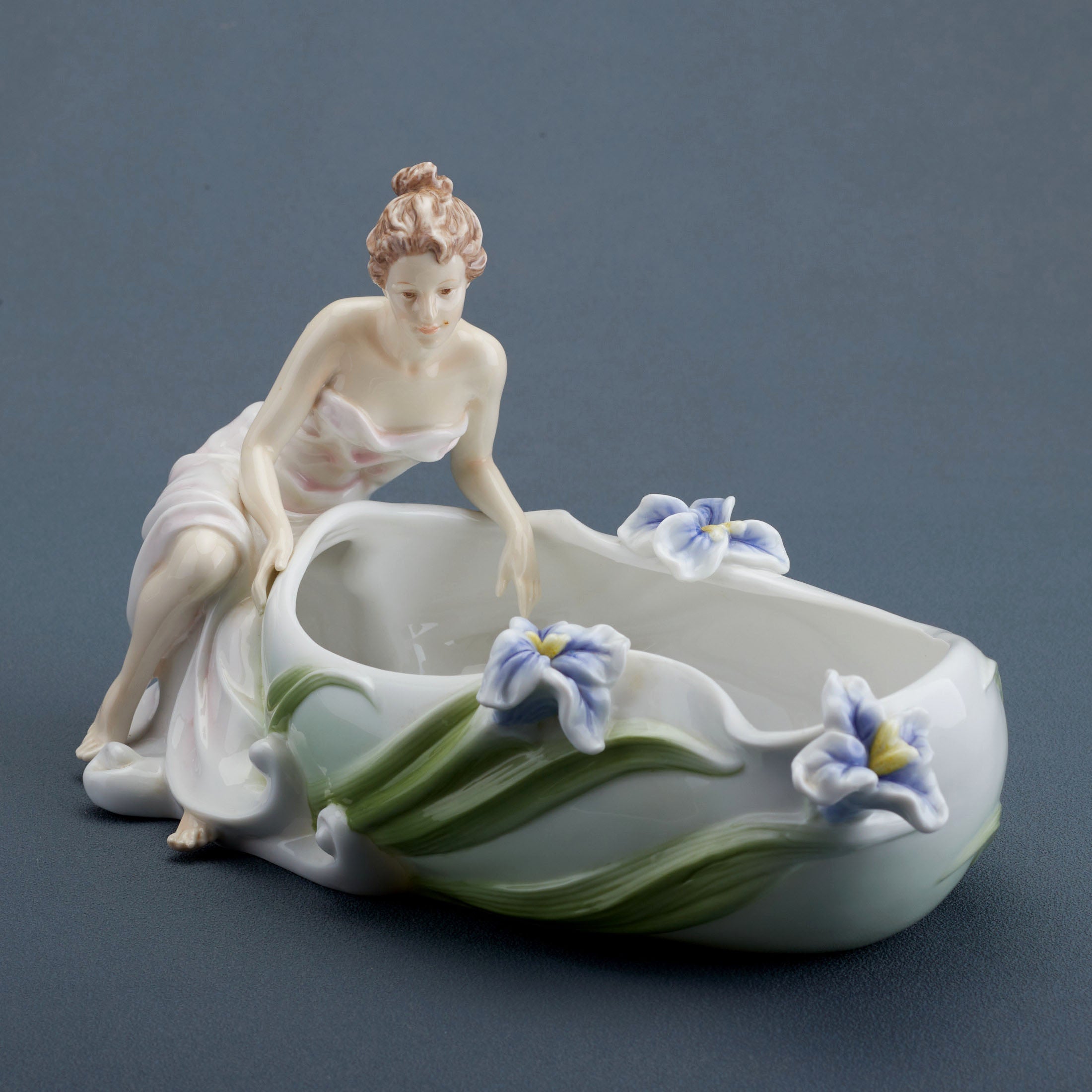 Maiden and Iris Dish