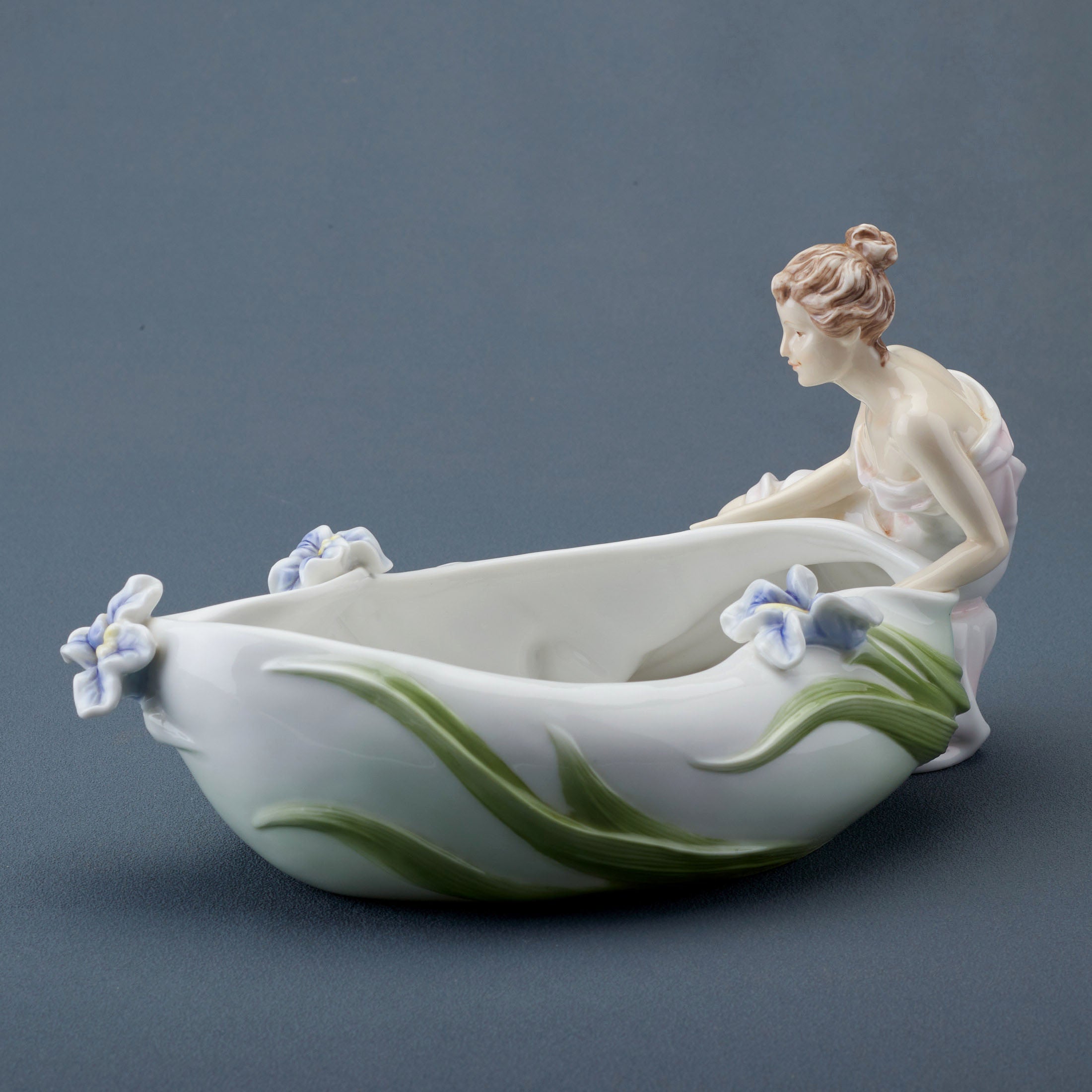 Maiden and Iris Dish