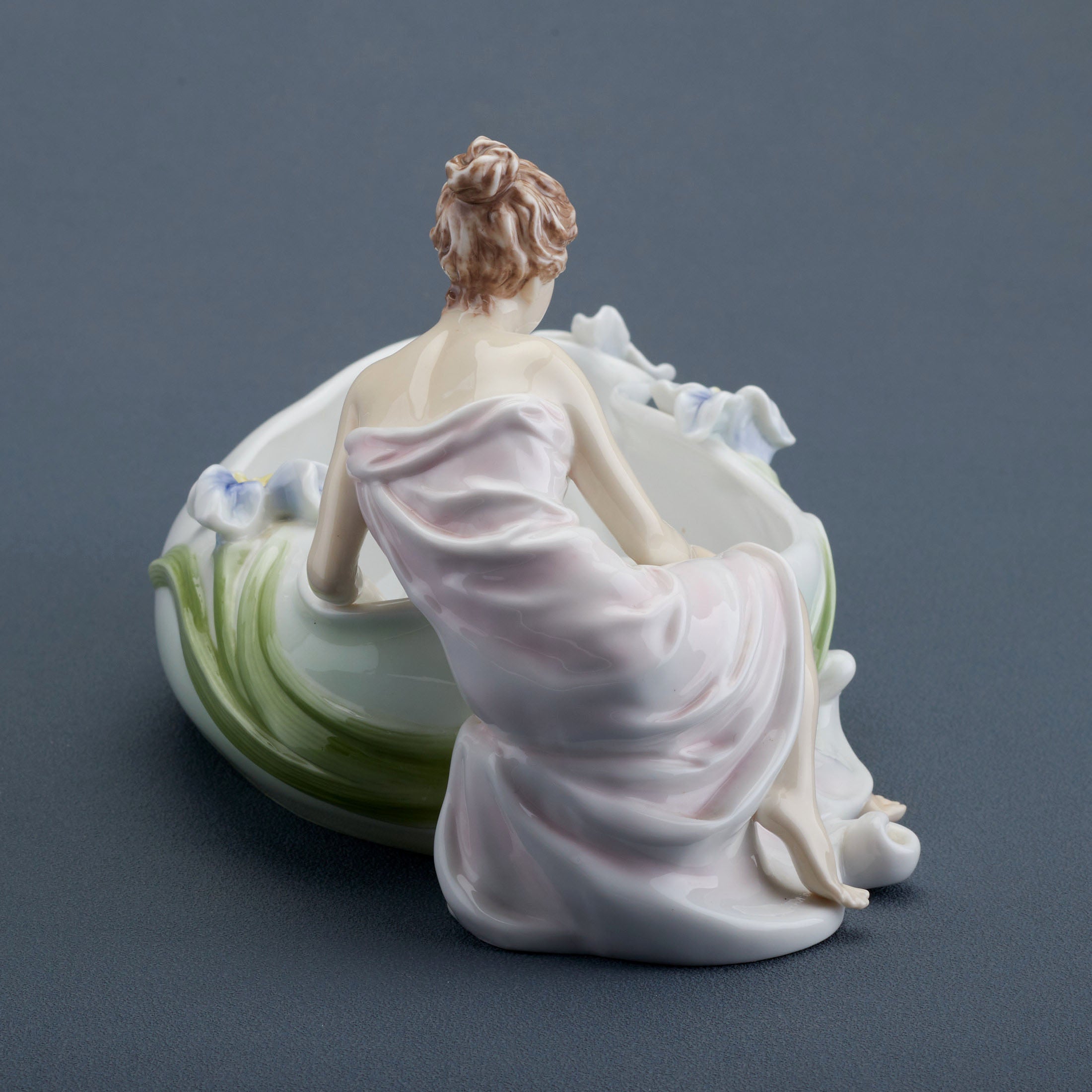 Maiden and Iris Dish