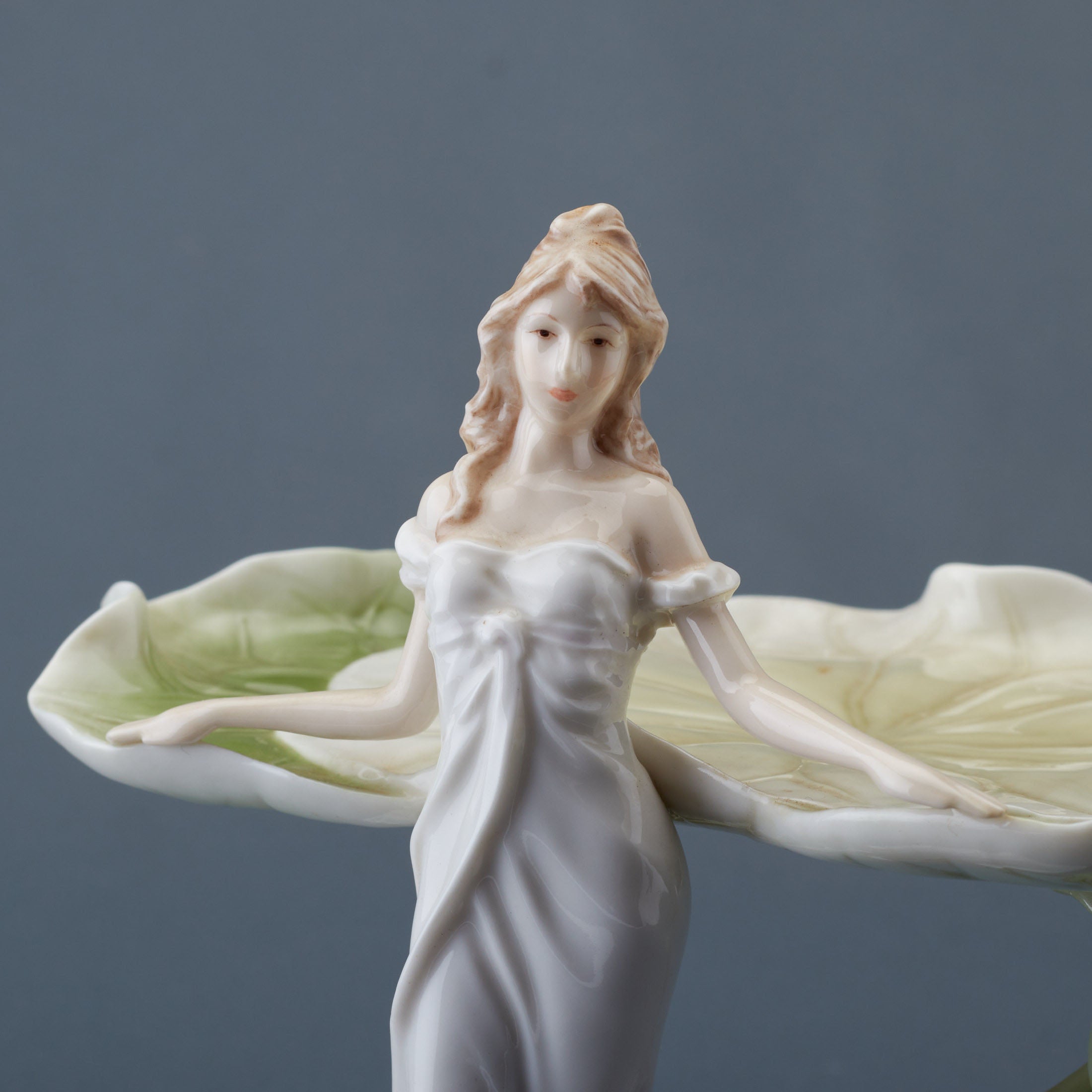 Maiden and Lotus Elevated Tray