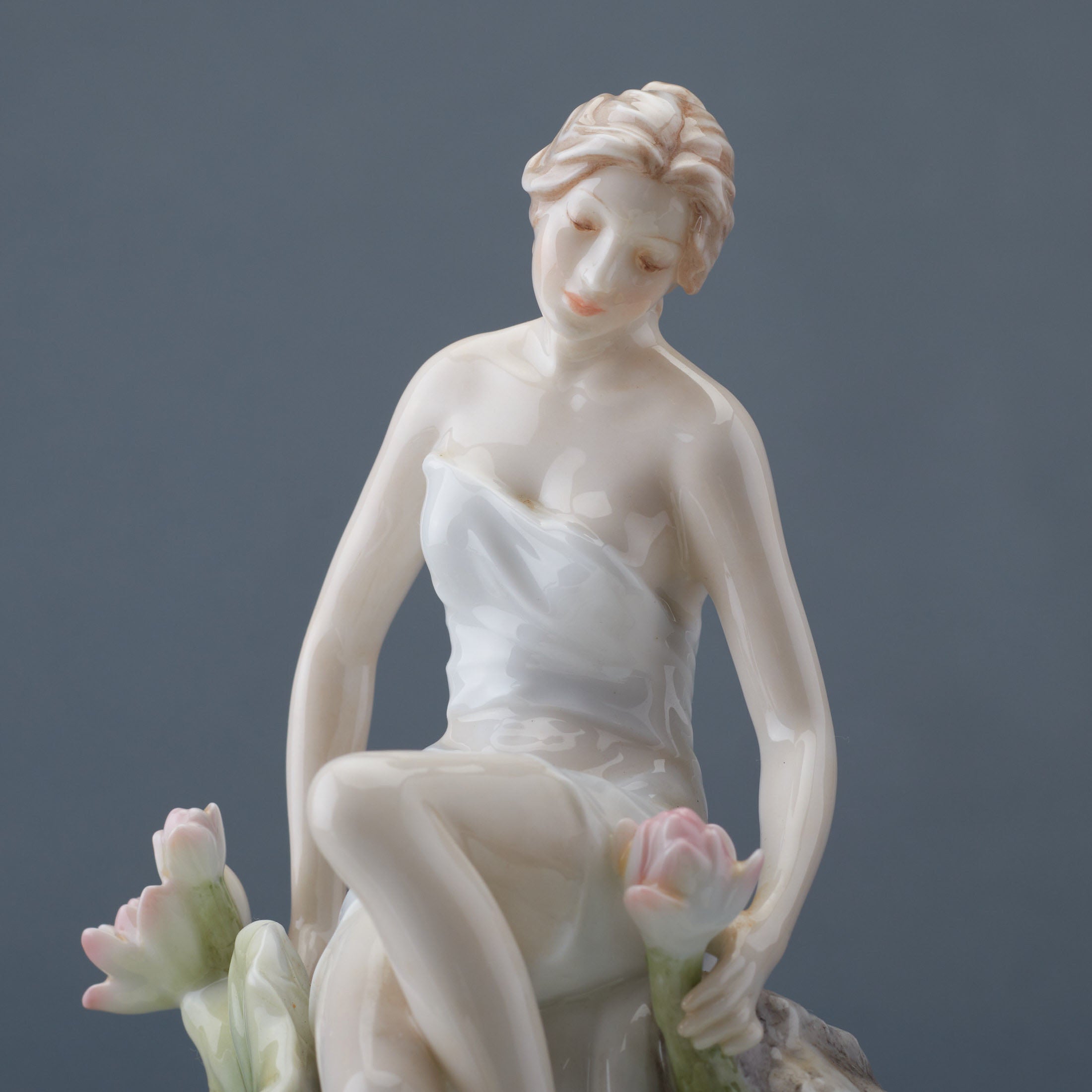 Lotus Pond Maiden Tray