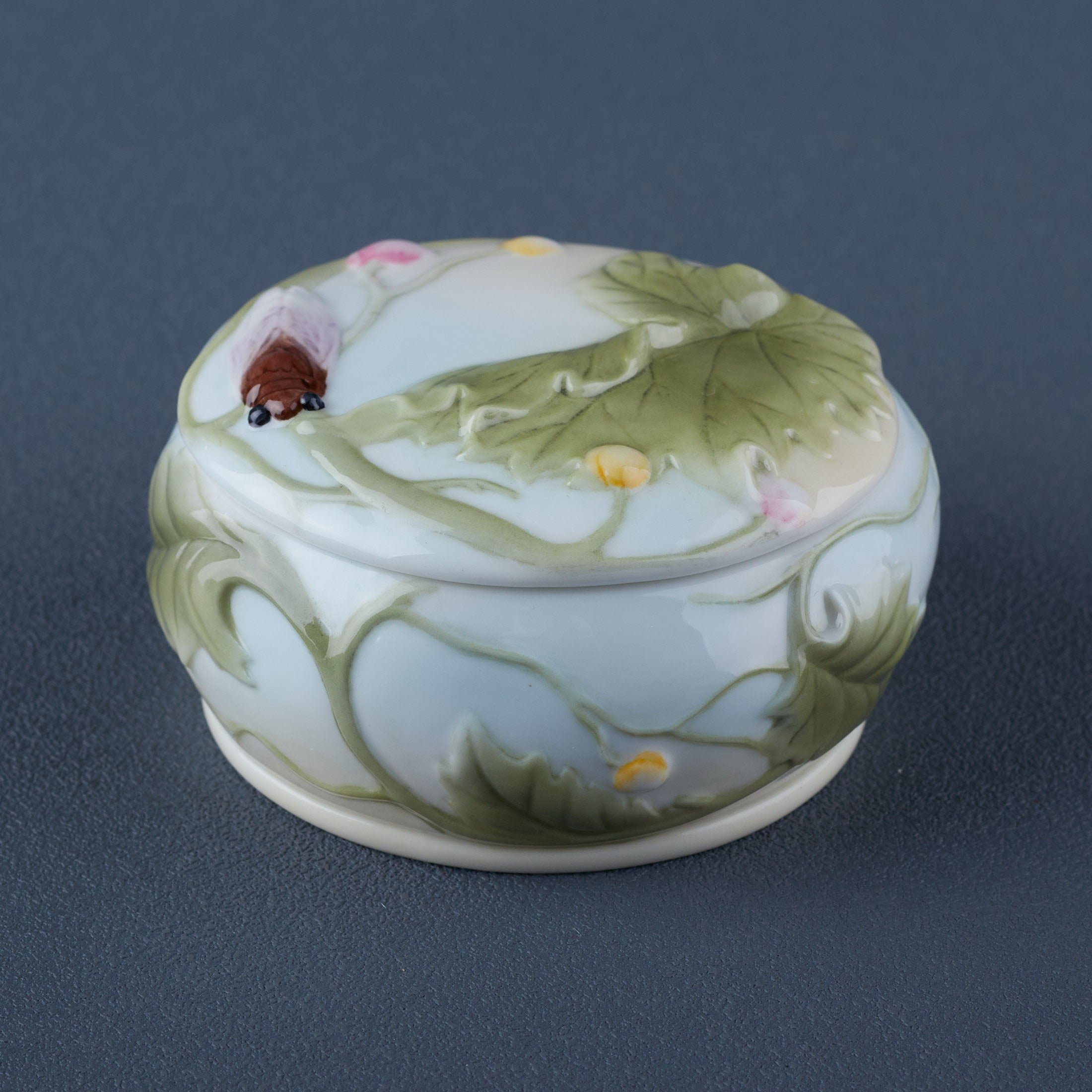 Cicada Trinket Box