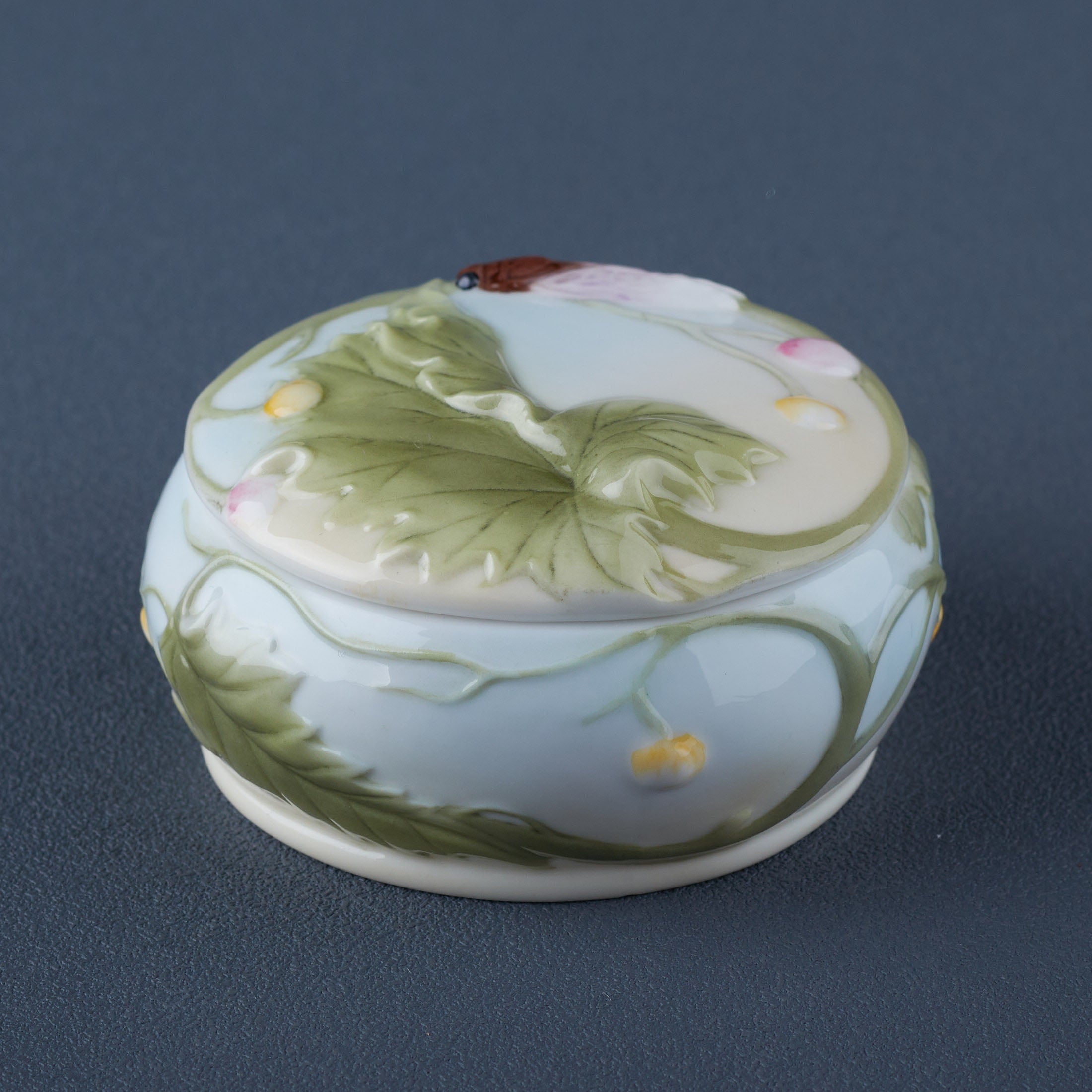 Cicada Trinket Box