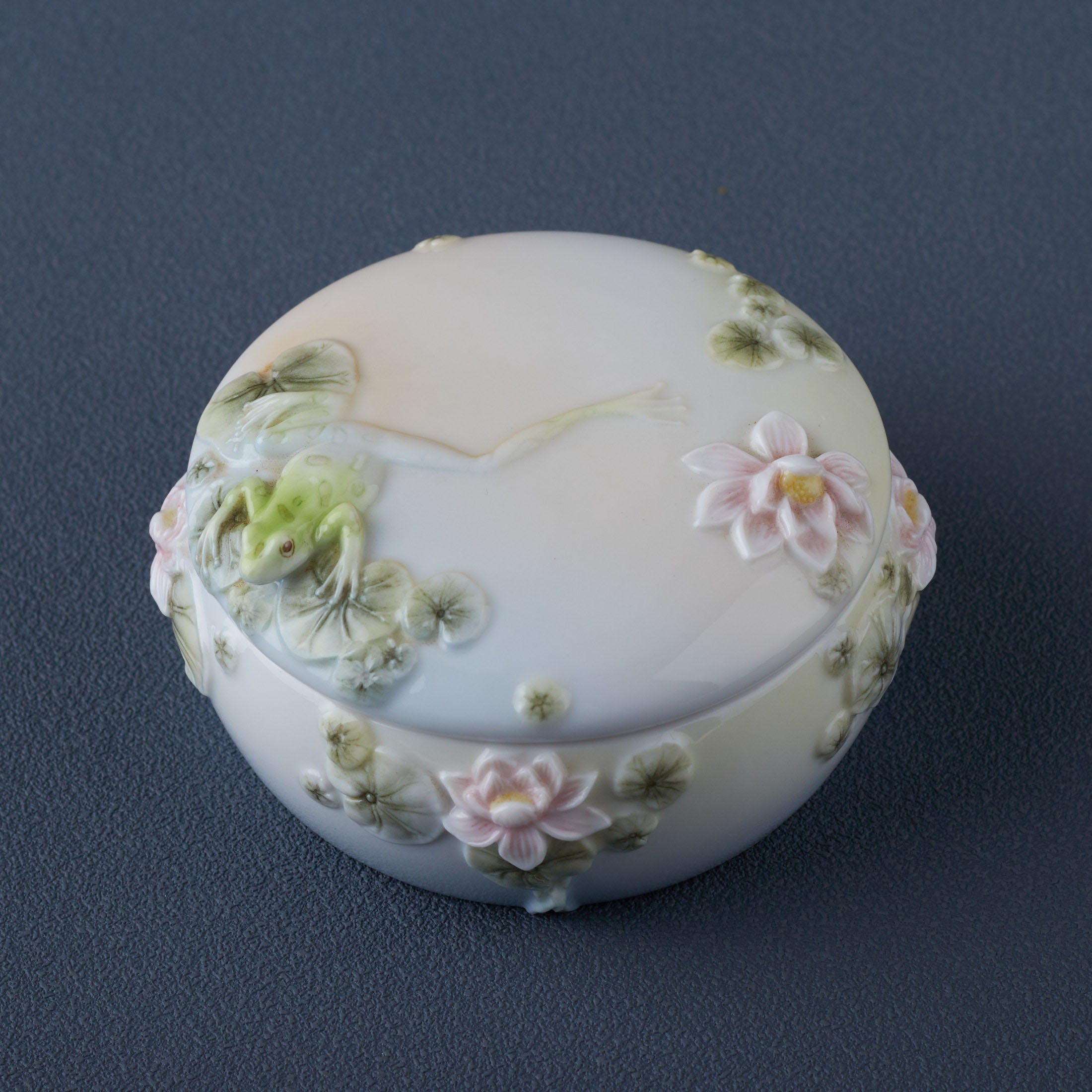 Frog and Water Lily Trinket Box