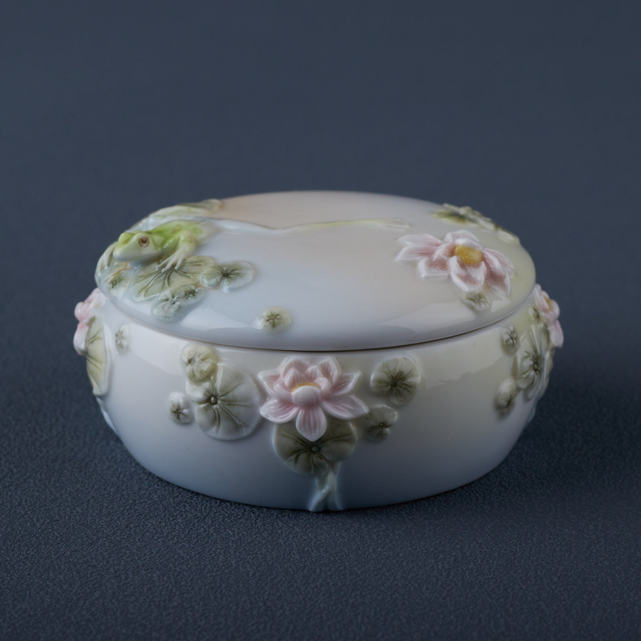 Frog and Water Lily Trinket Box