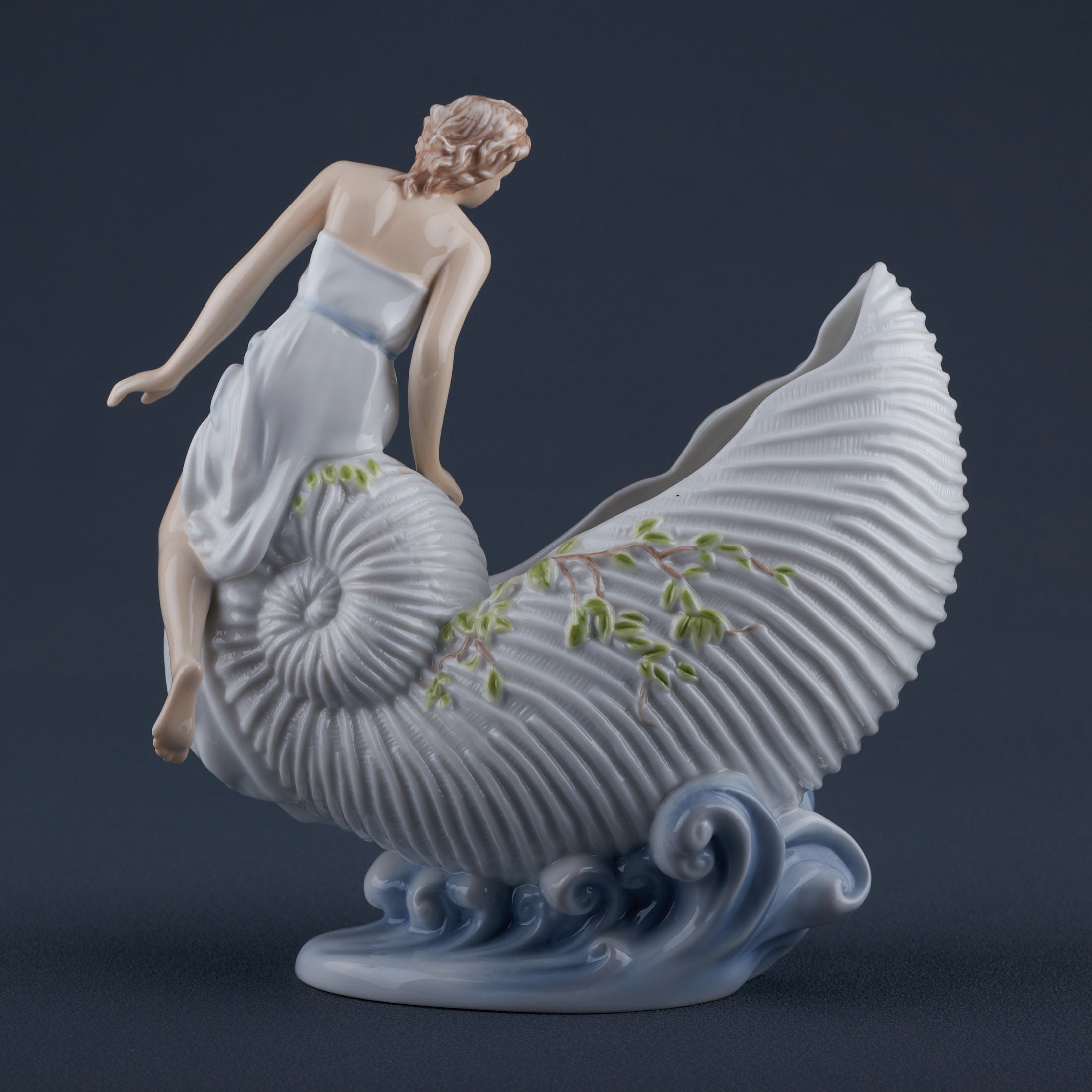 Woman On Argonaut Shell Sauce Train