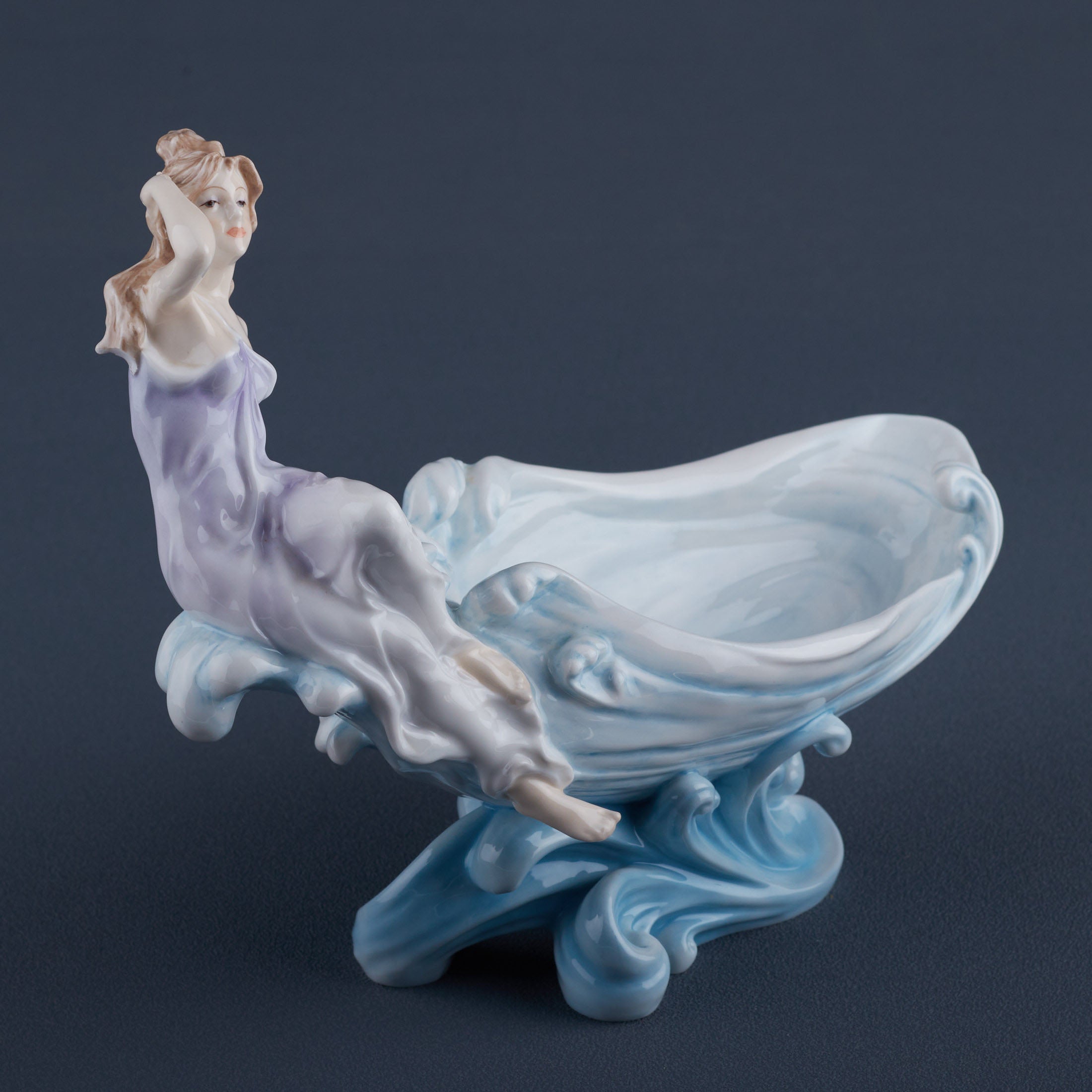 Maiden On Wave Jewelry Tray