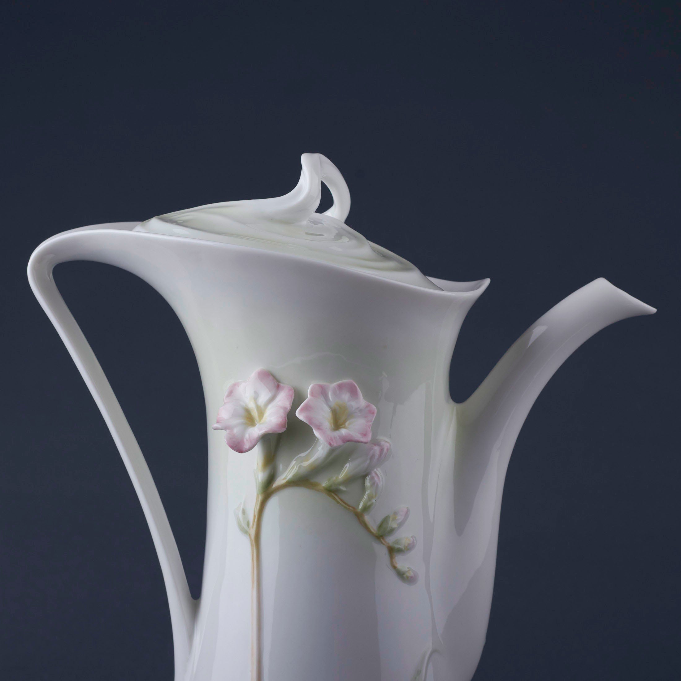 Freesia Coffee Pot (Pink Flower)