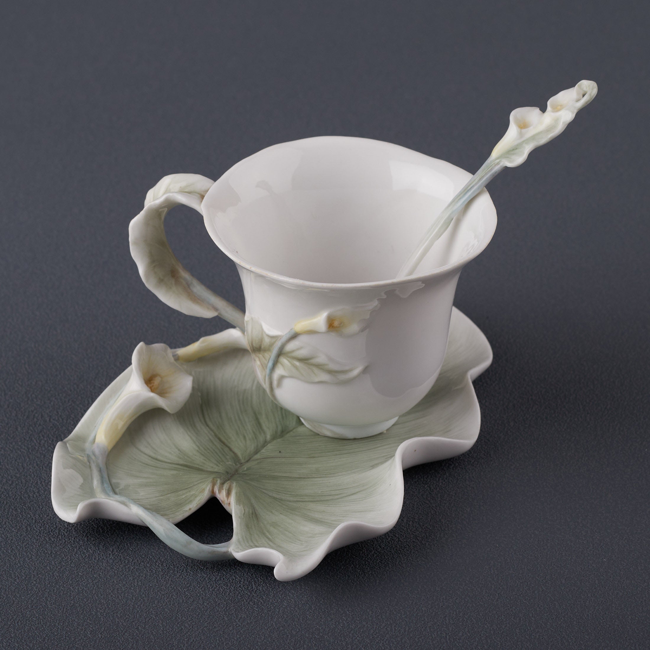 Calla Lily Coffee Cup Set With Spoon