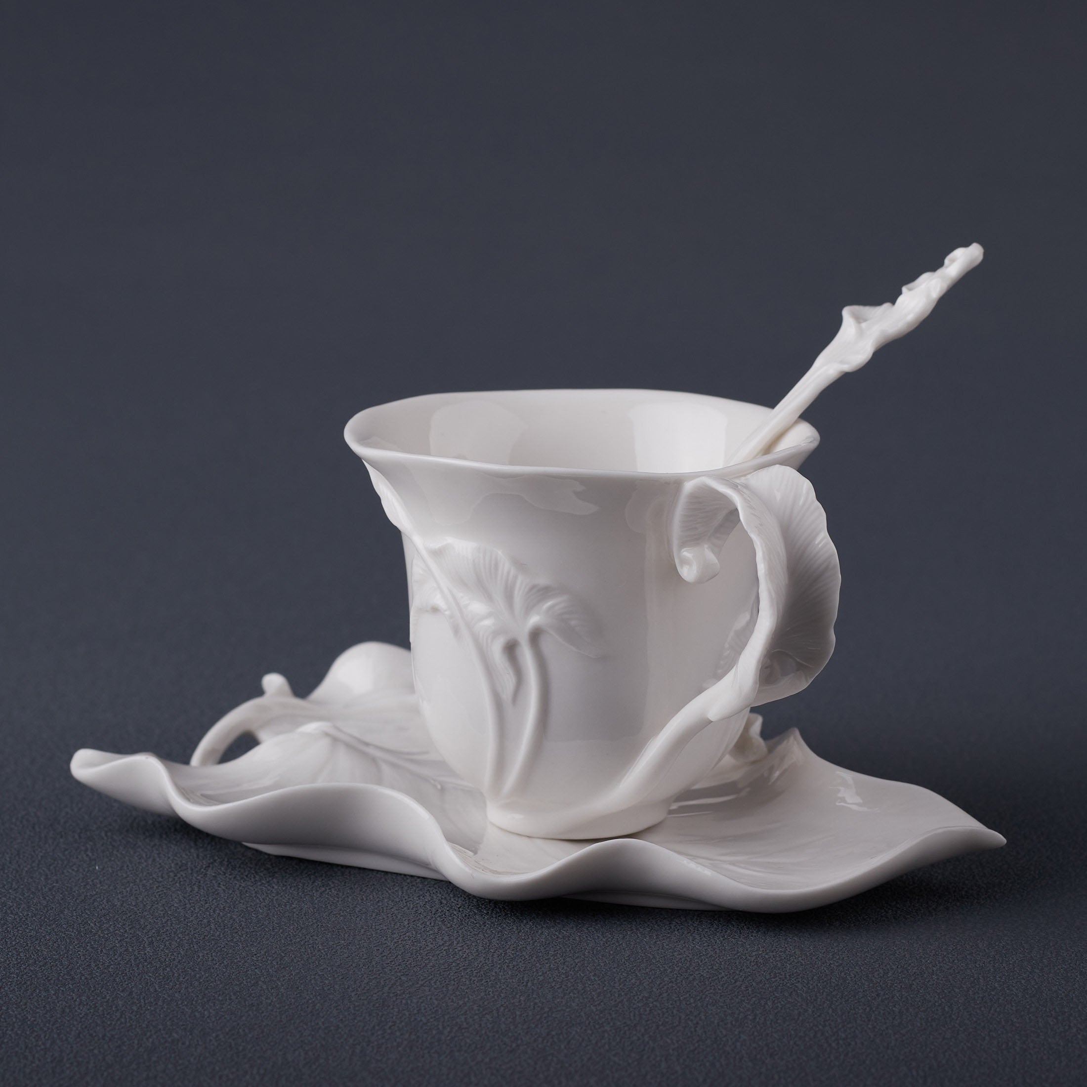 Calla Lily Coffee Cup Set With Spoon