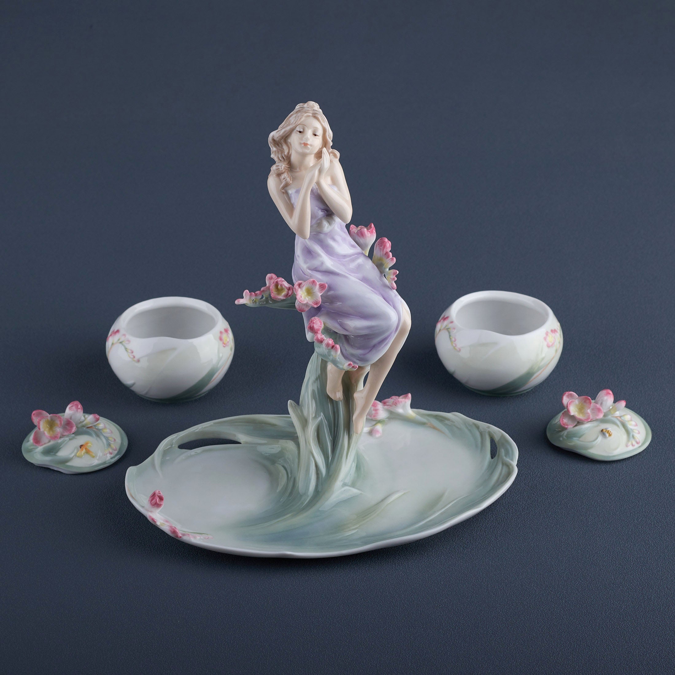 Lady With Pink Freesia Suger And Cream Tray Set