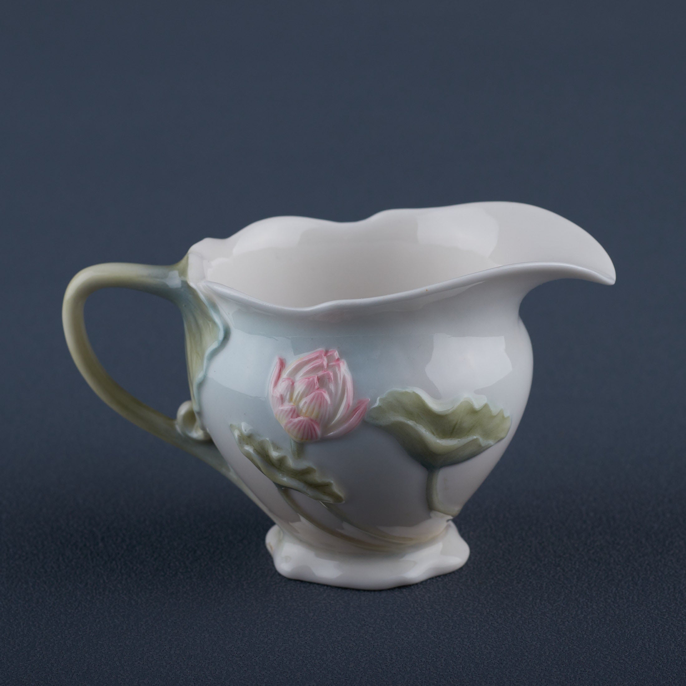 Lotus Creamer