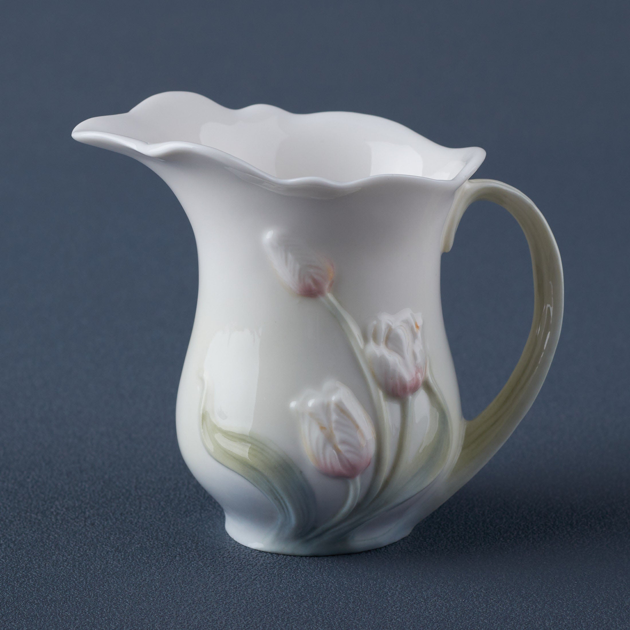 Tulip Creamer