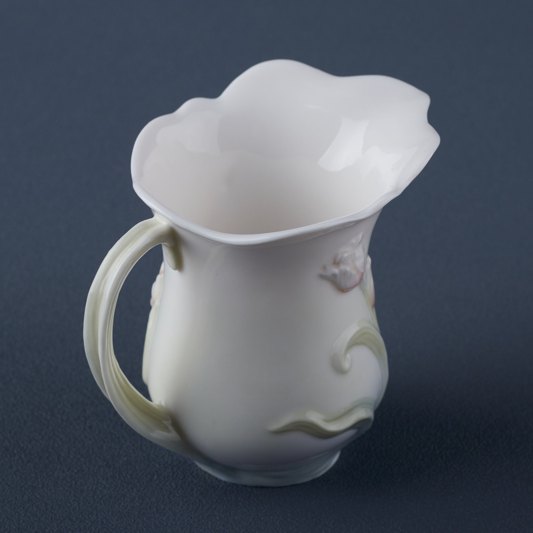Tulip Creamer