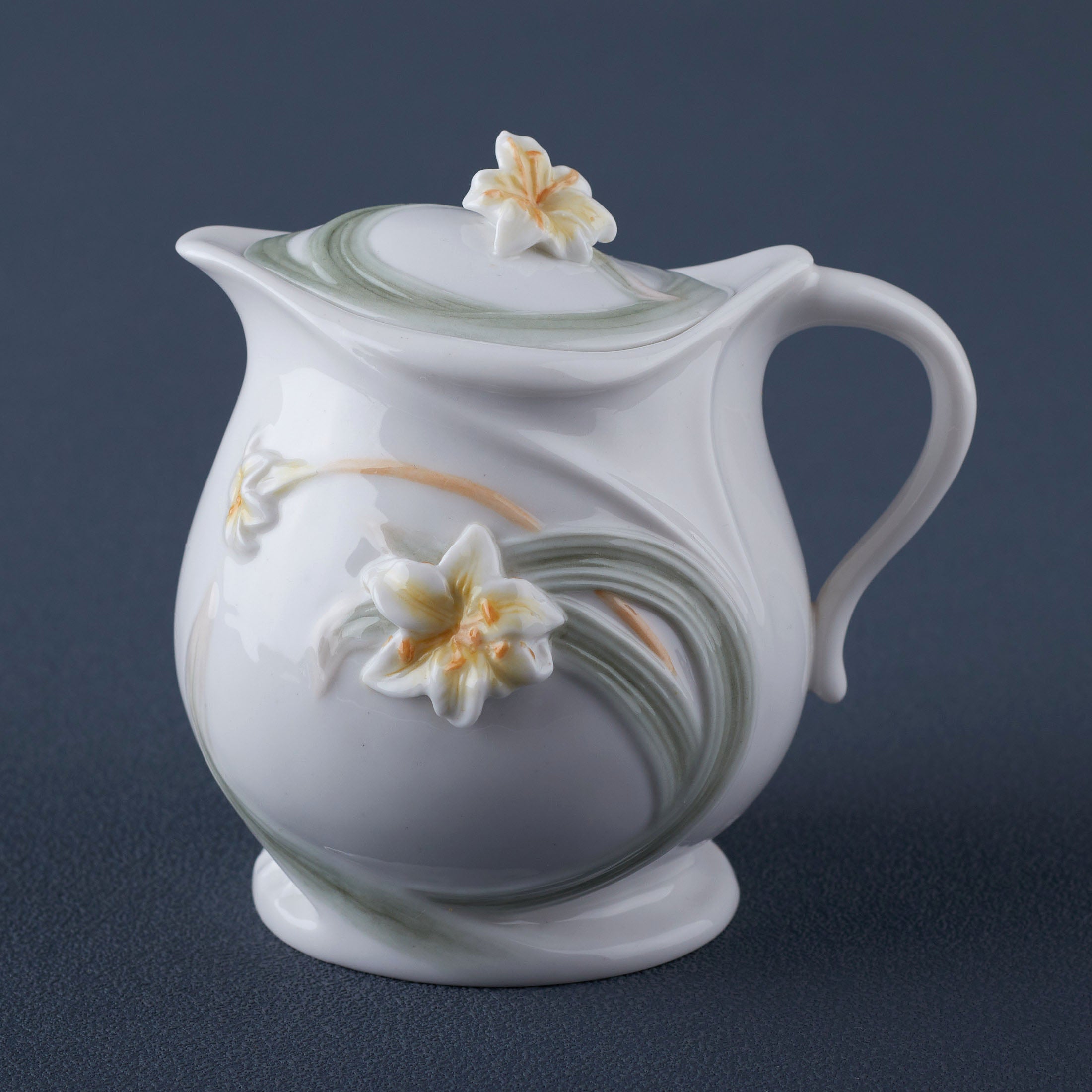 Calla Lily Creamer