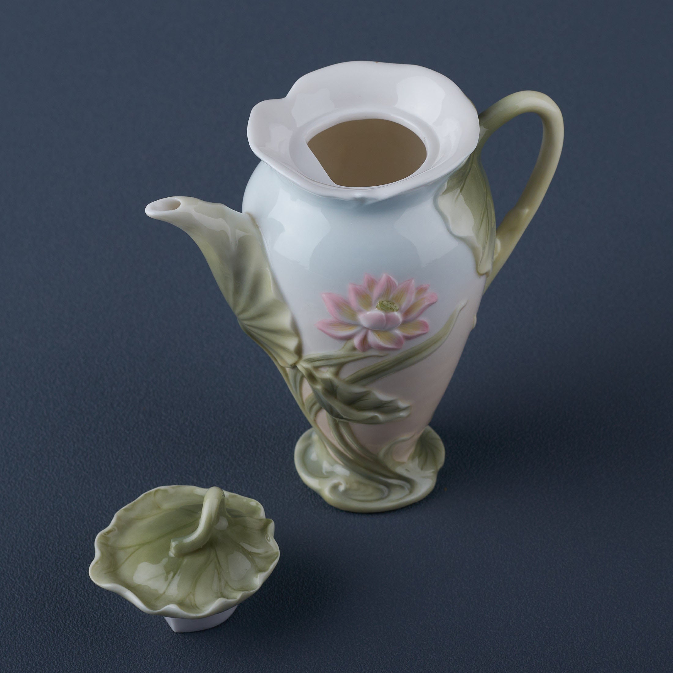 Lotus Flower Tea Pot
