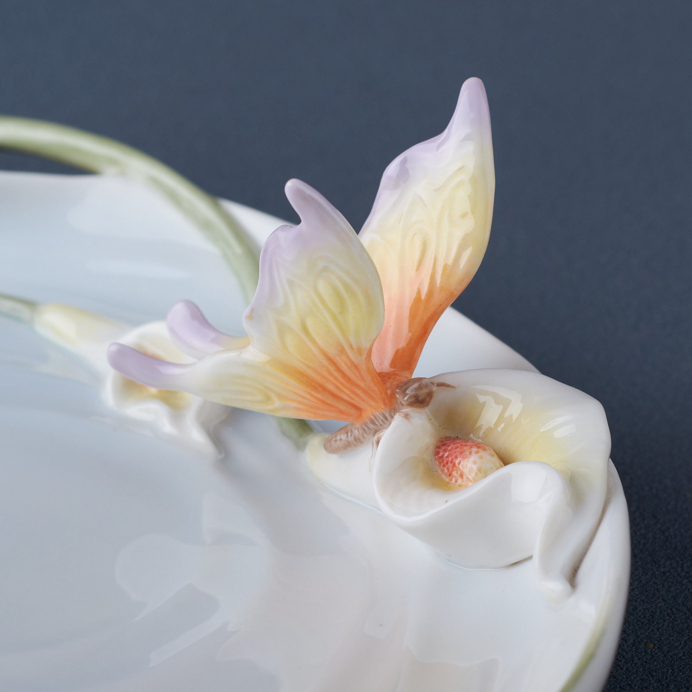 Calla Lily and Butterfly Dish (Large)