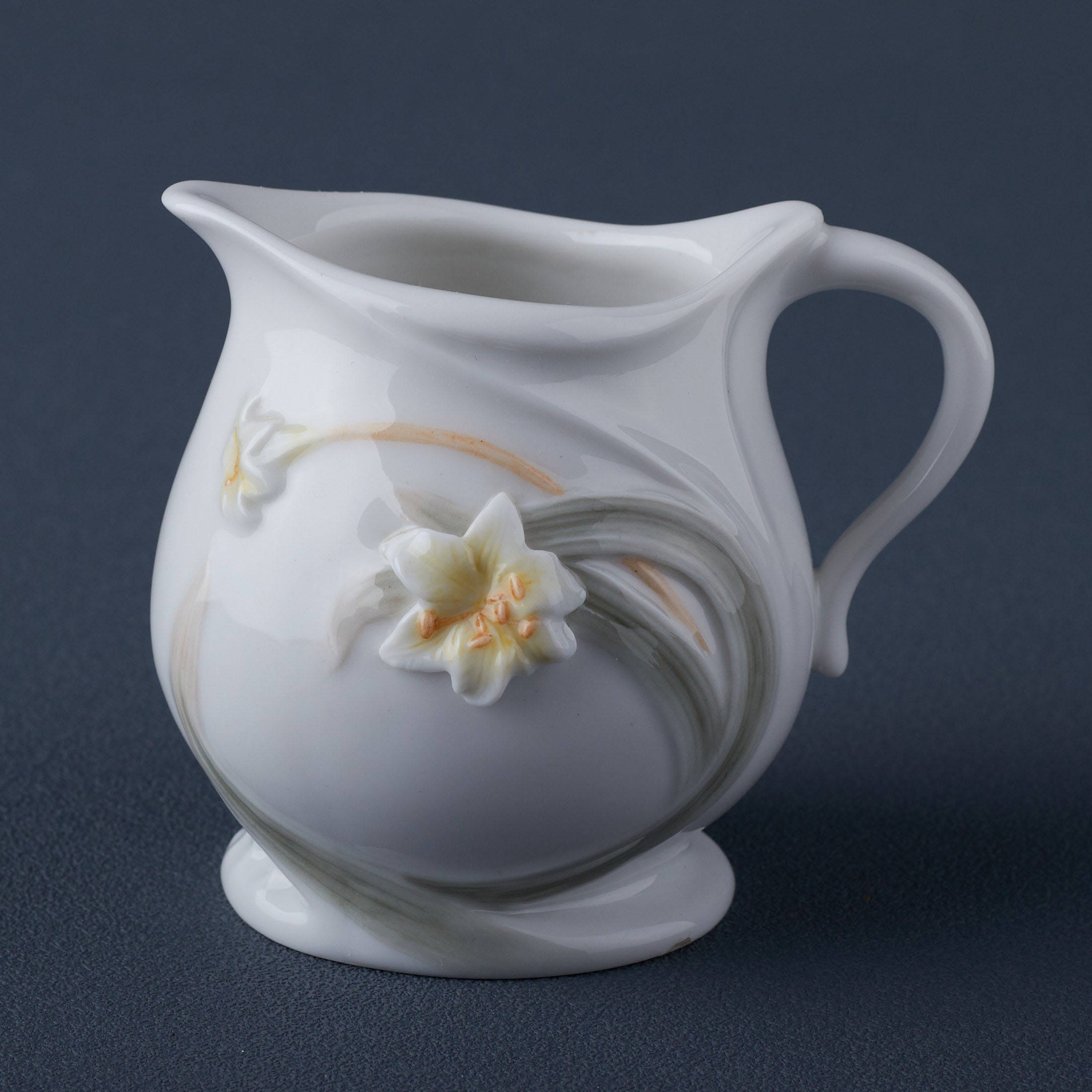 Lily Creamer