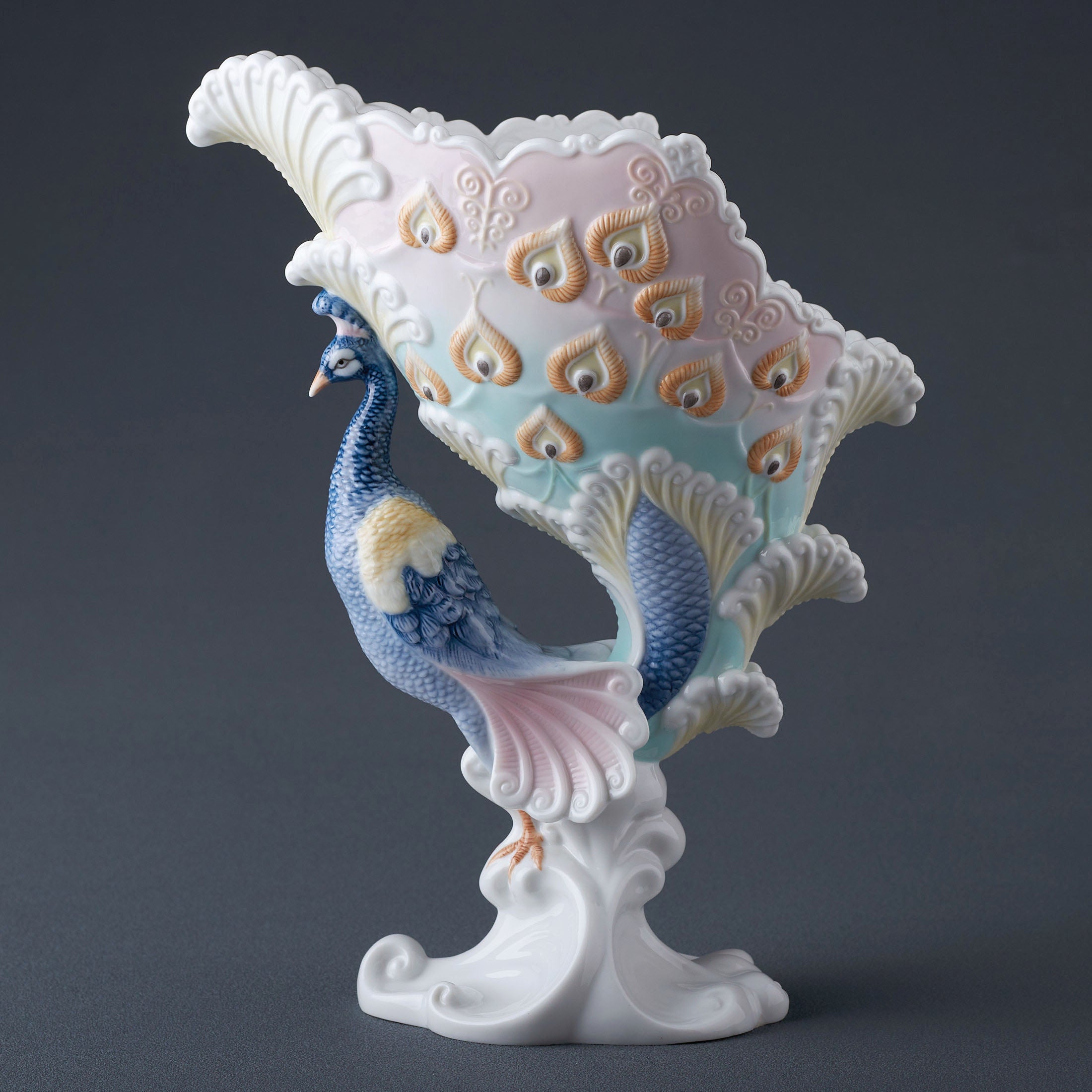 Peacock Raised Bowl
