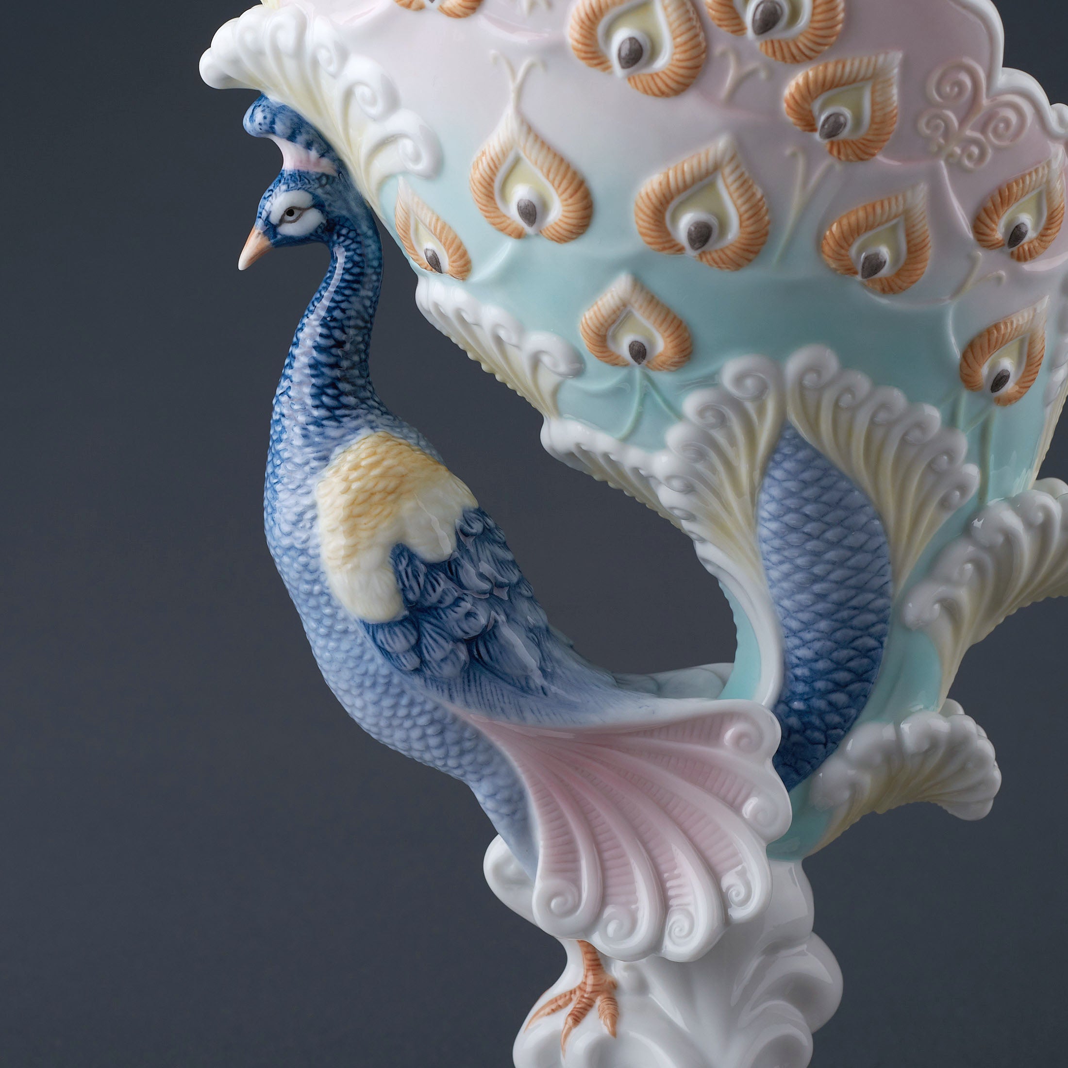 Peacock Raised Bowl