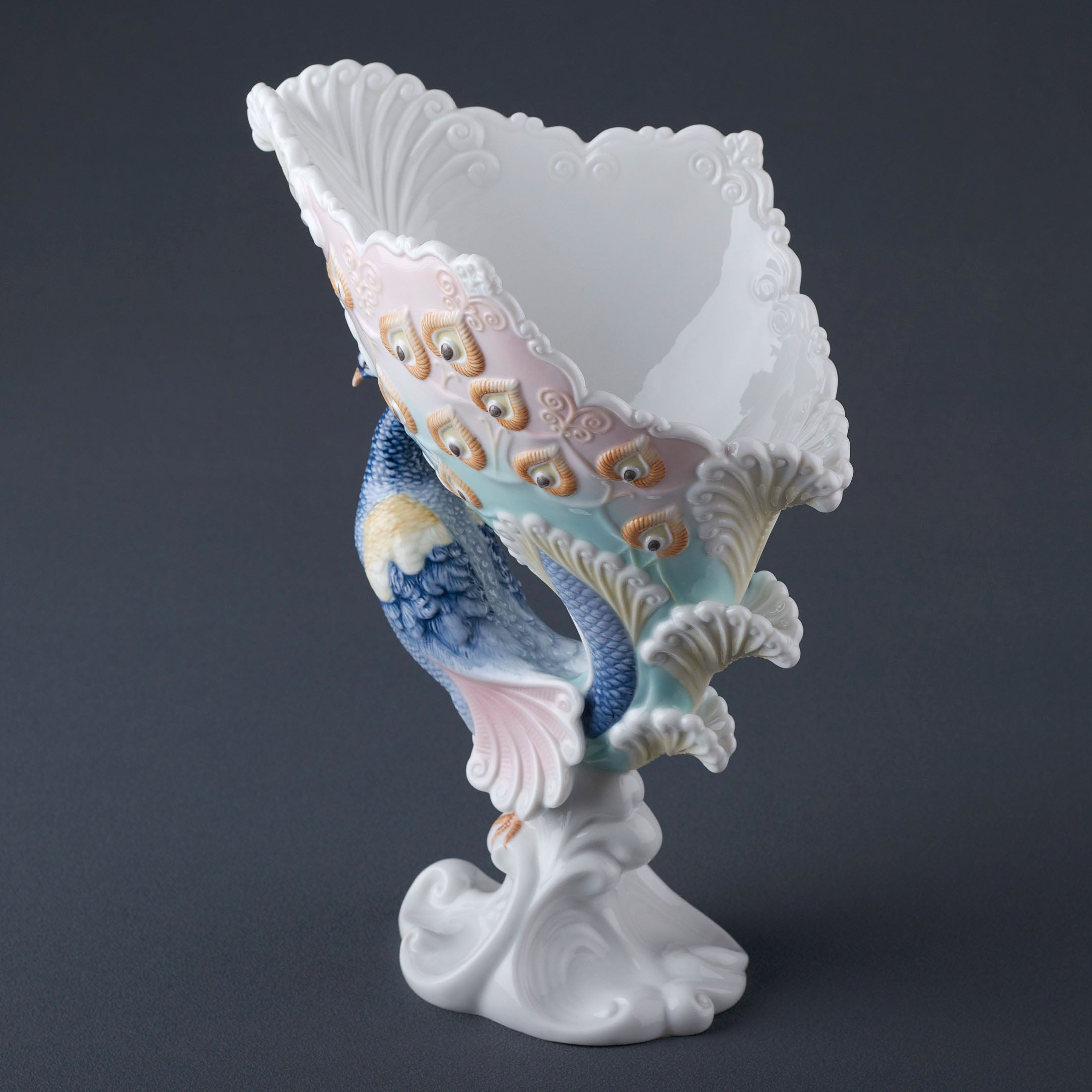 Peacock Raised Bowl