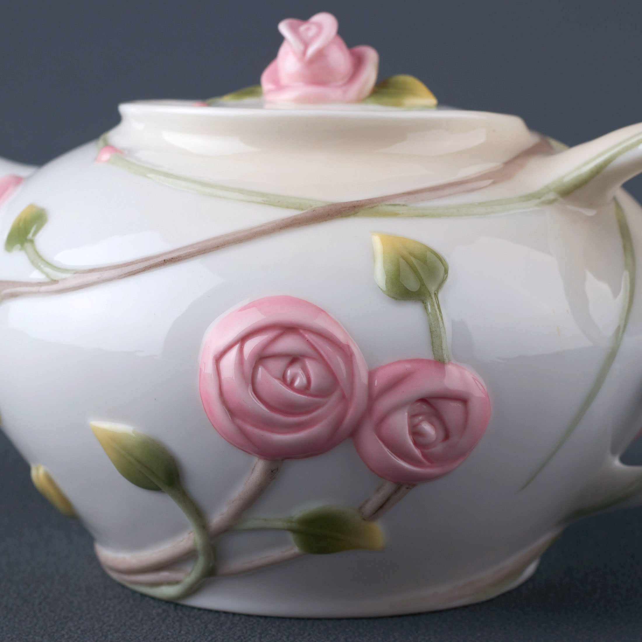 Rose Tea Pot