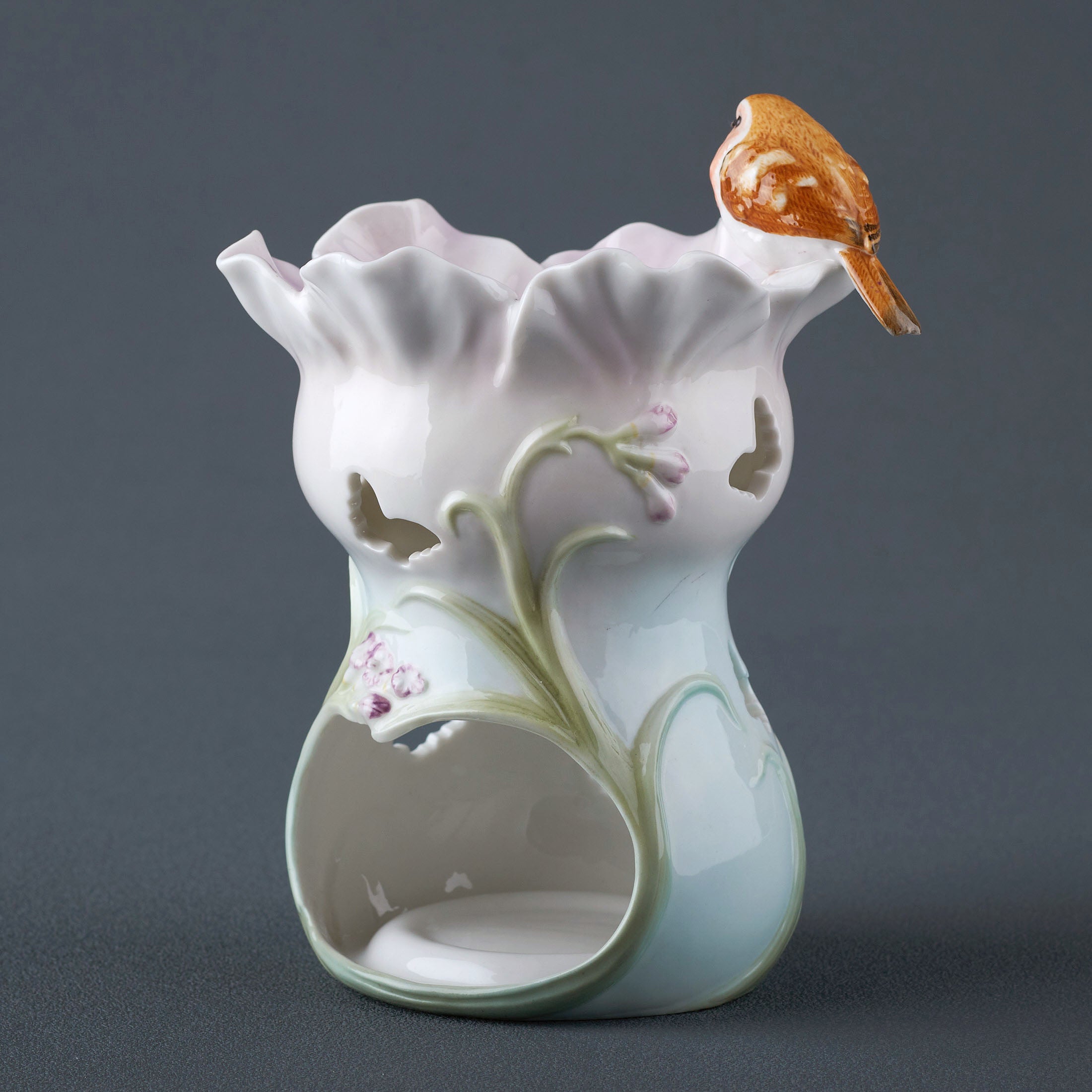 Freesia and Robbin Aroma Oil Burner