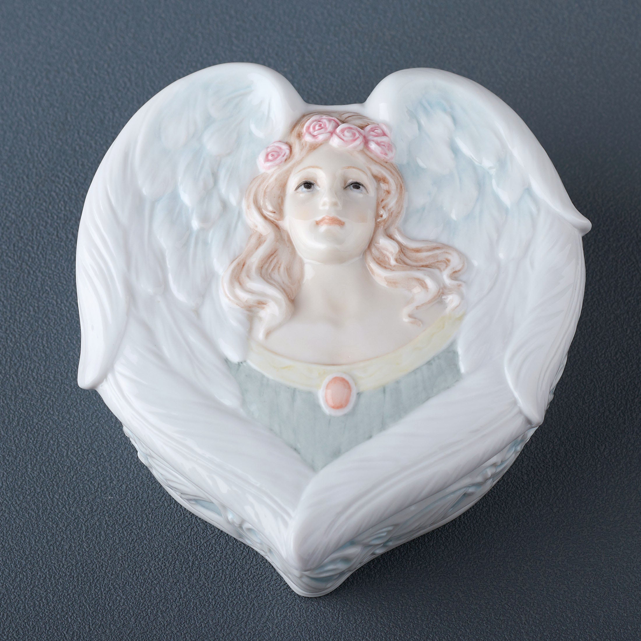 Angel With Rose Head Wreath Trinket Box
