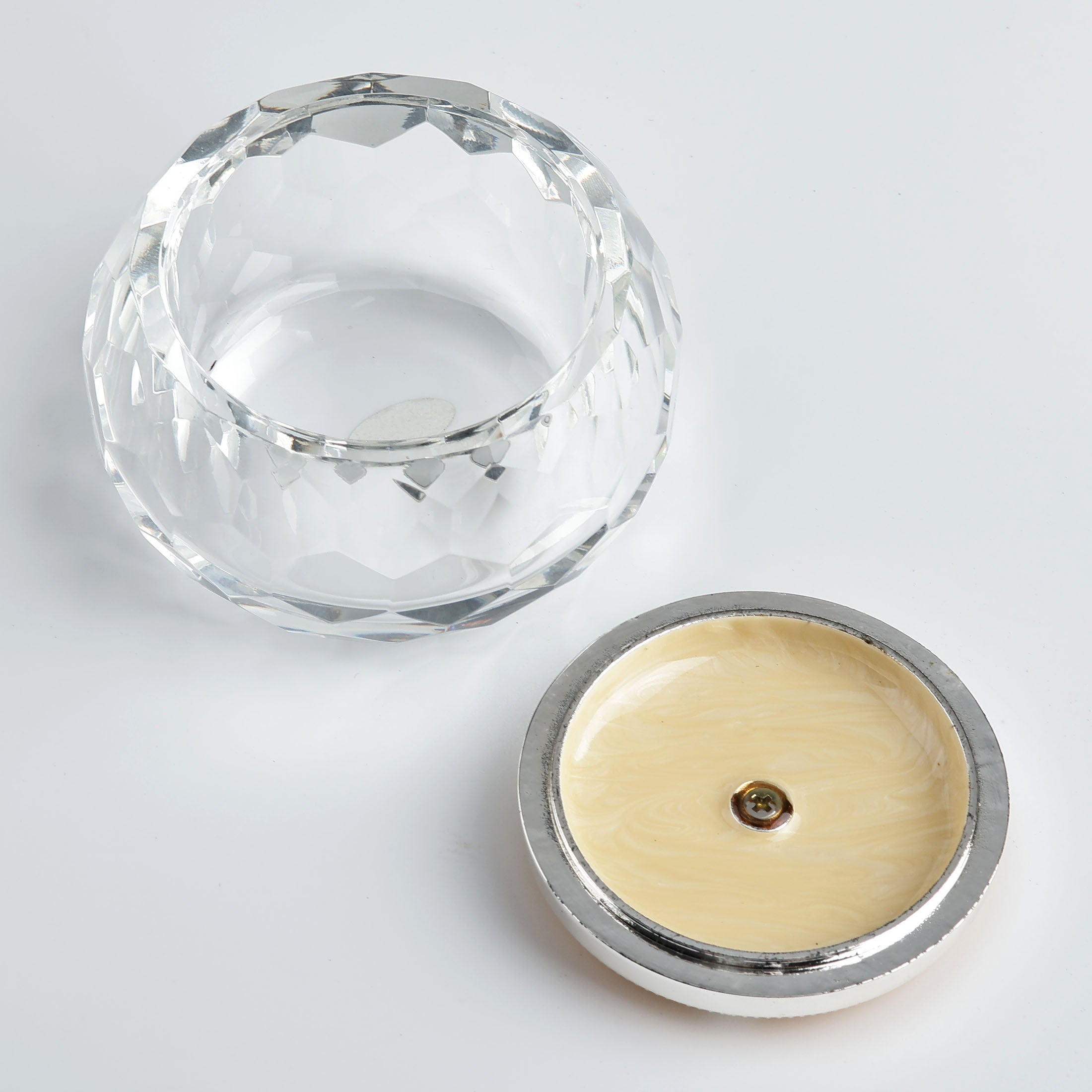 Crystal With Butterfly Lid Trinket Box