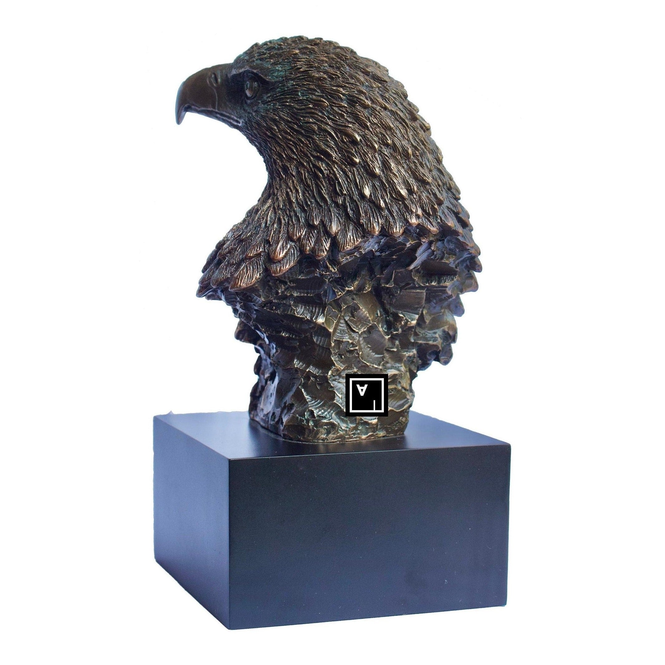 American Eagle Head Sculpture on Pedestal | Animal Sculptures