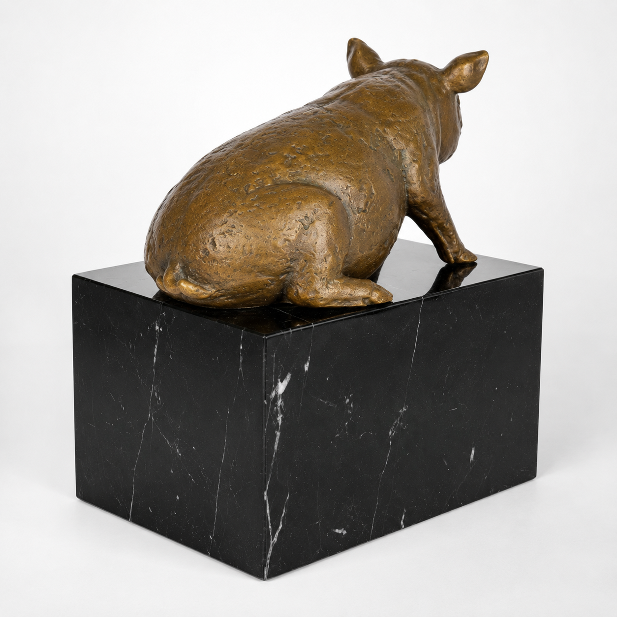 Sitting Pig | Animal Sculptures | Home Decor | Handcrafted