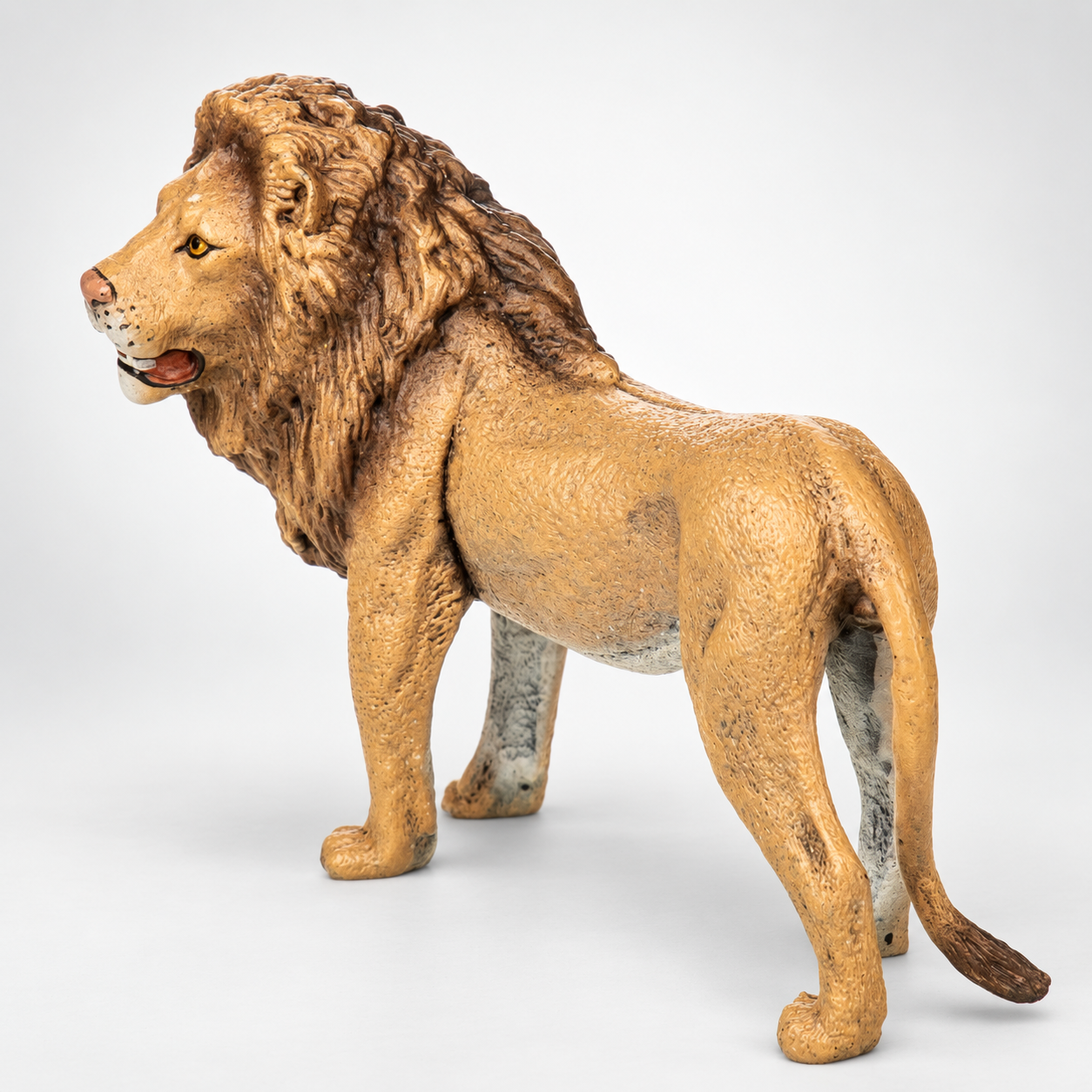 Lion Vienna Bronze Miniature – Cold Painted
