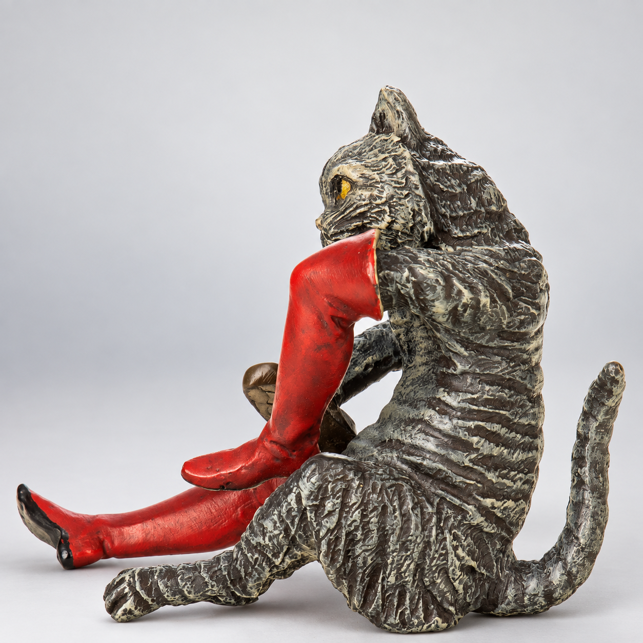 Puss in Boots Vienna Bronze Figurine – Cold Painted