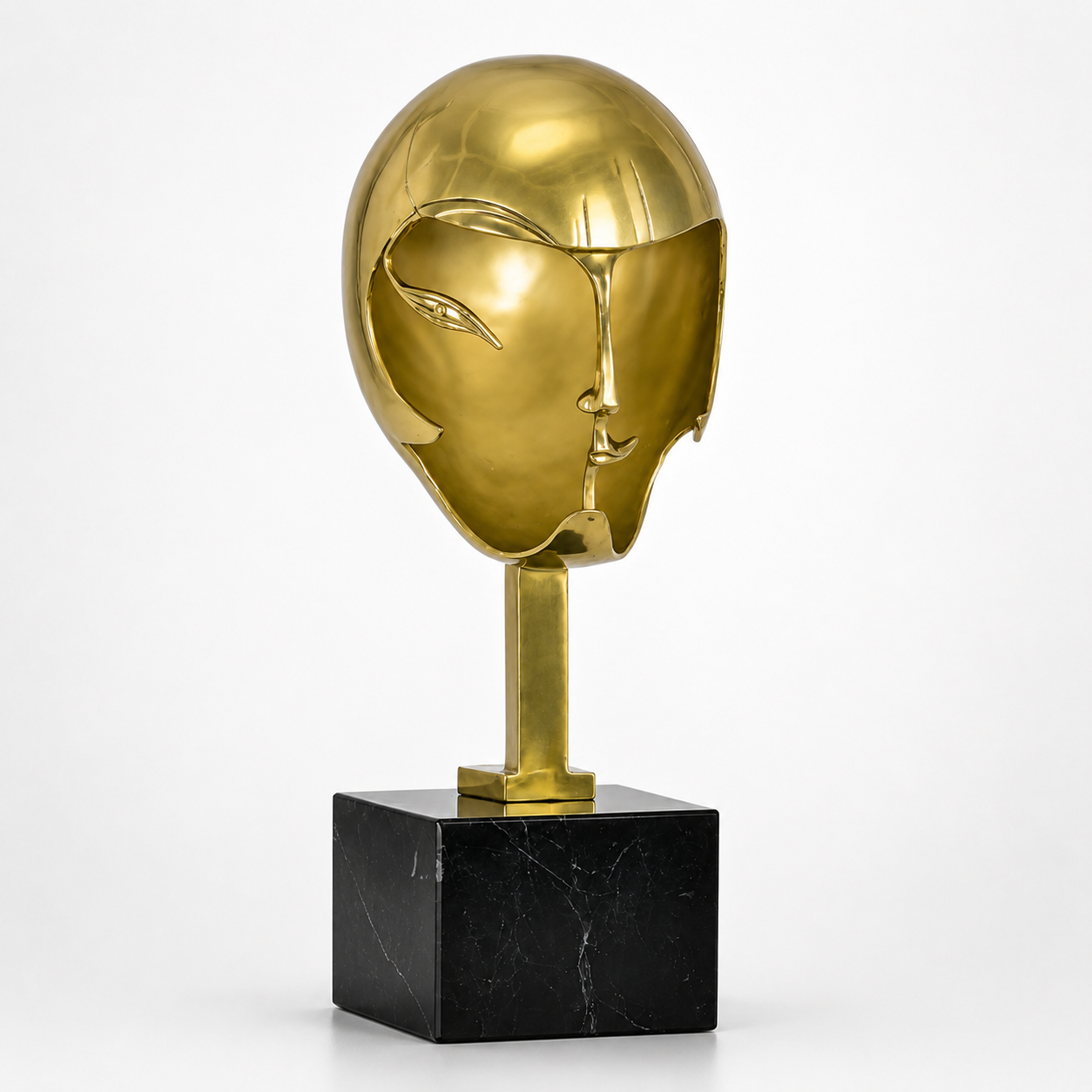 Bronze Sculpture of Kiki De Montparnasse | Curios & Collectibles
