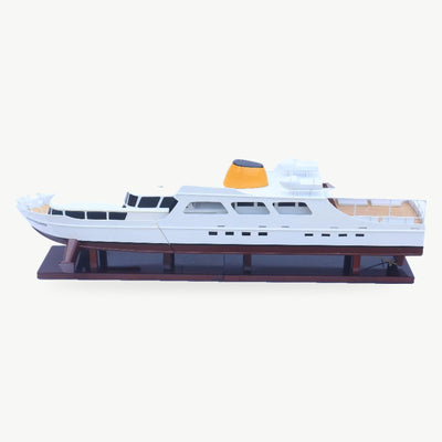 Disco Volante Yacht Wooden Model – 80 cm